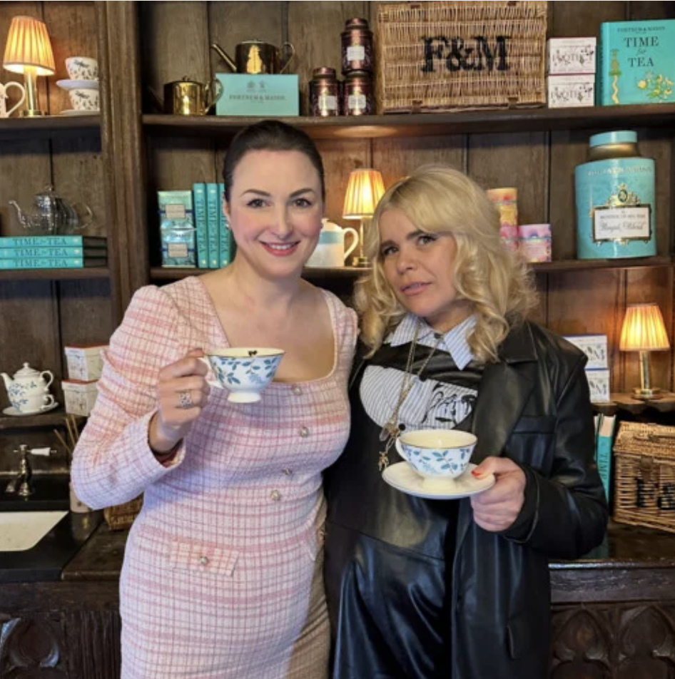 Join me as I host Fortnum and Masons Exciting New Show - Leaf Encounter. Each week I read the tea leaves for a celebrity.