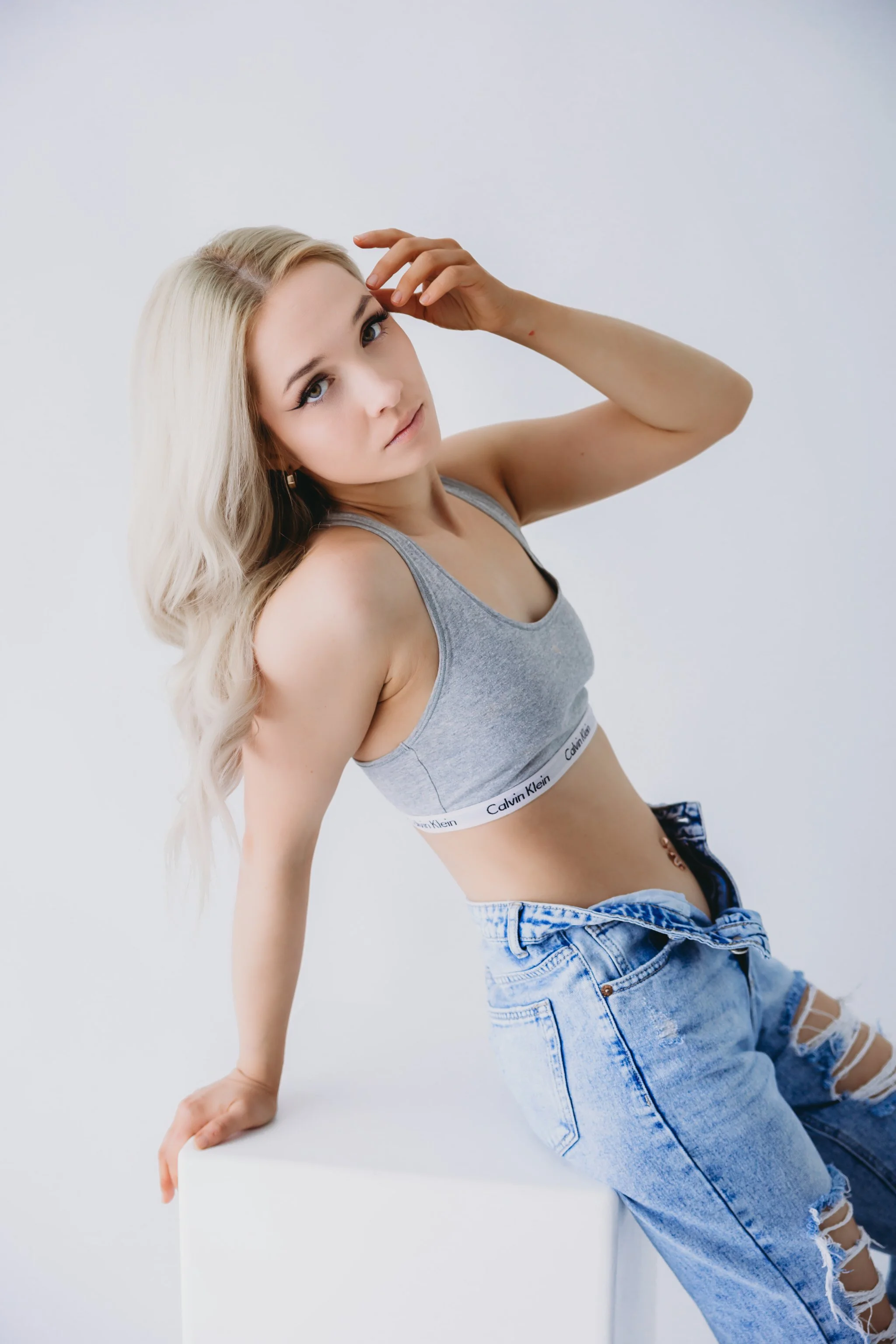 Hailey and Jacob - studio-131.jpg