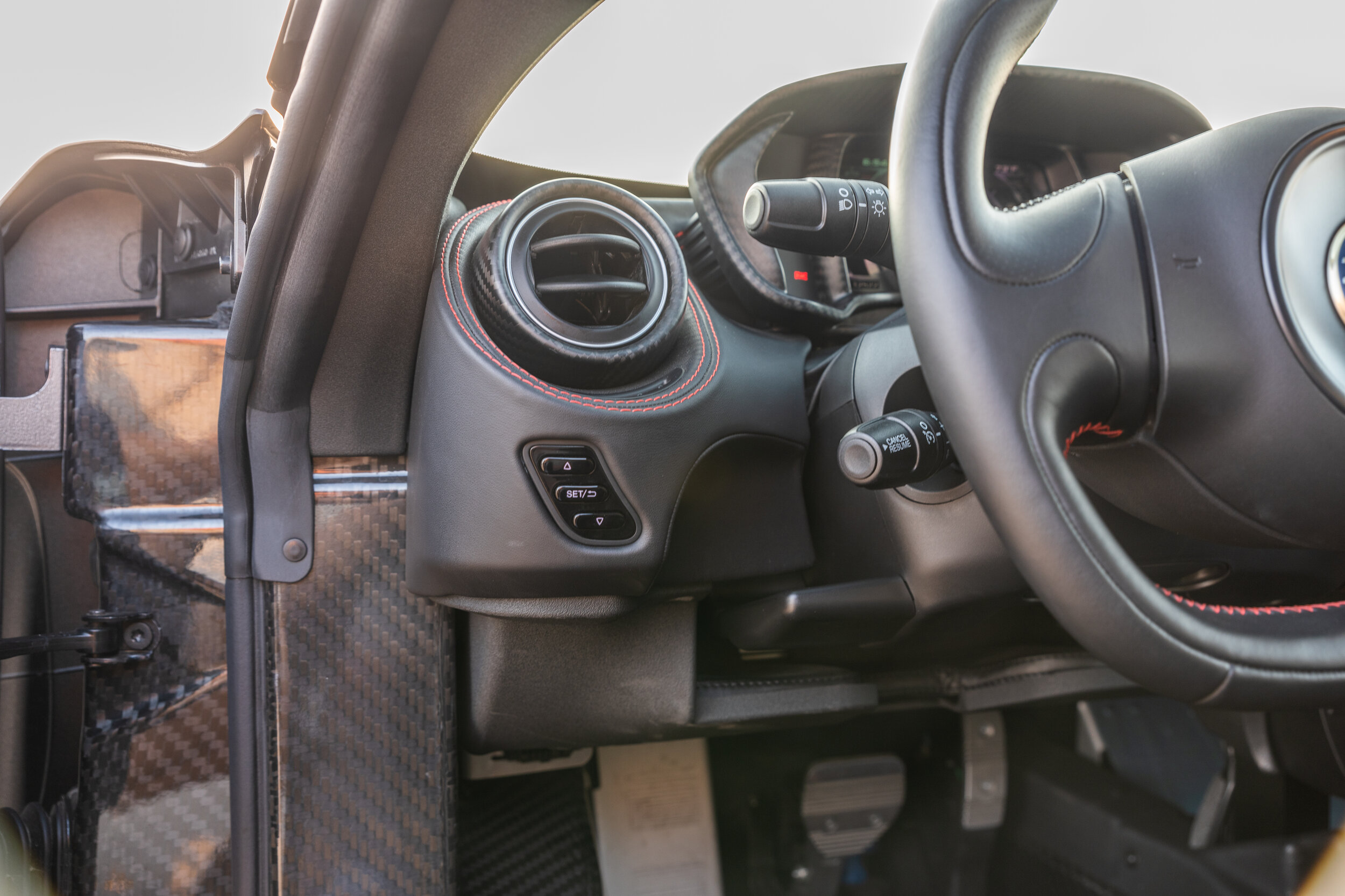 Interior11.jpg
