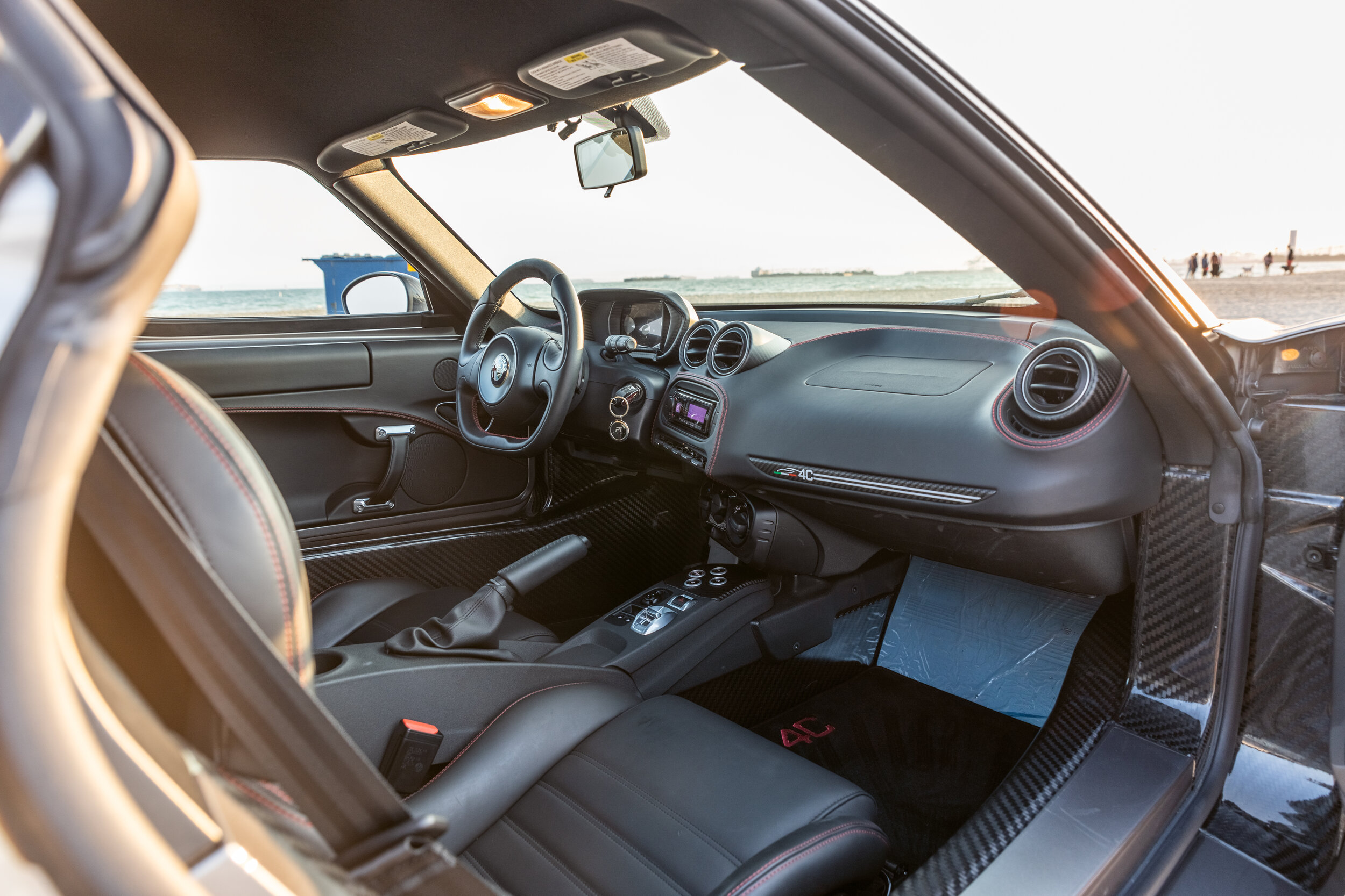 Interior3.jpg