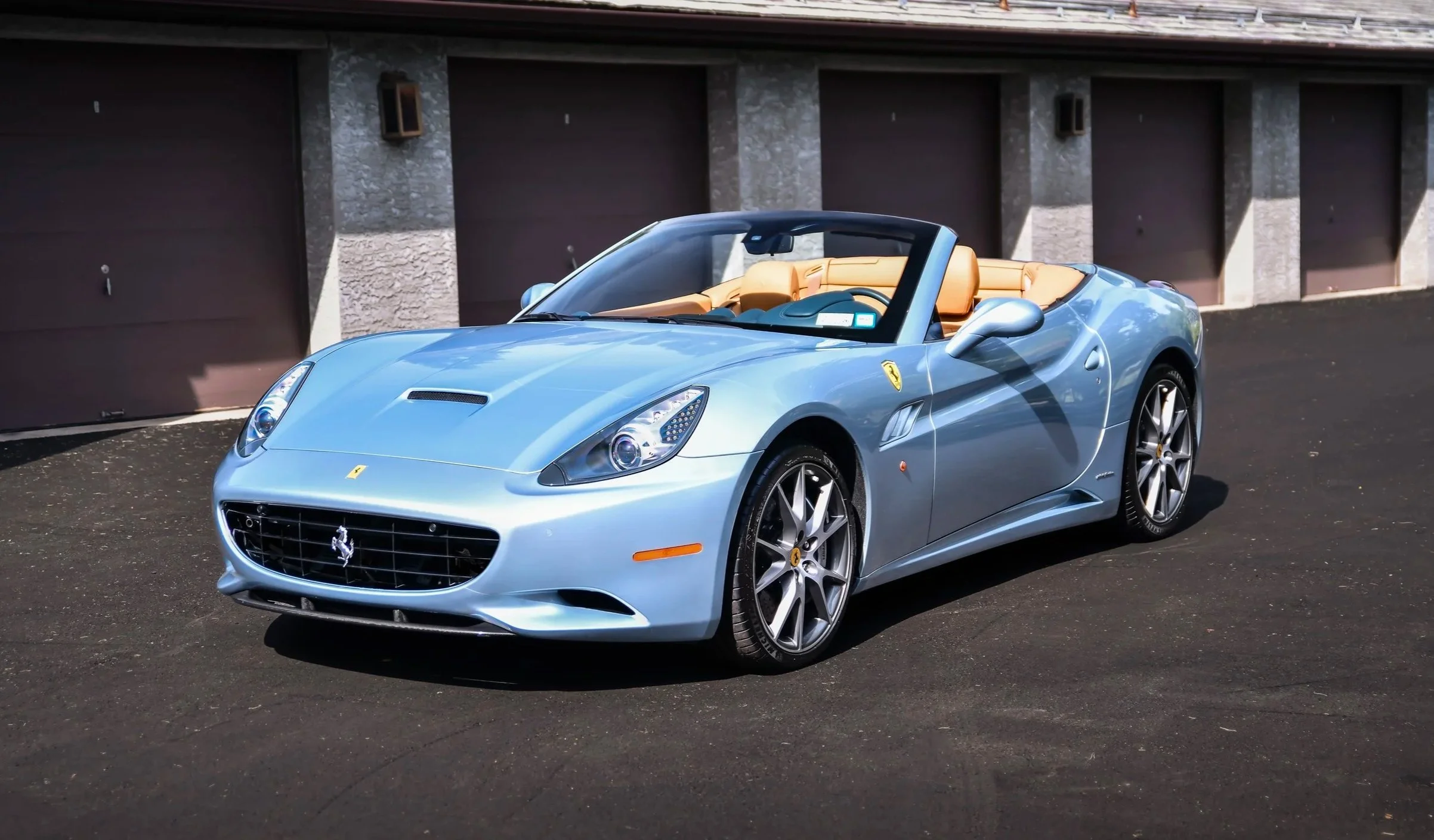 2011 - Ferrari California