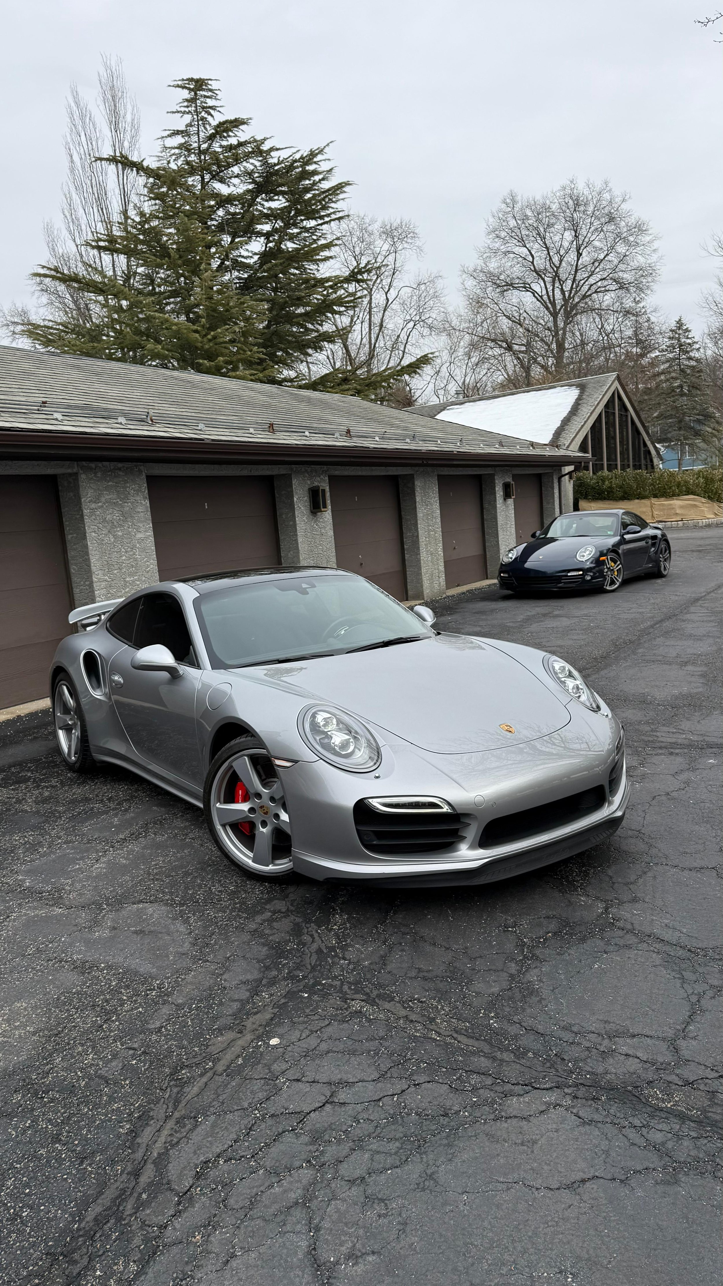 2016 - Porsche 911 Turbo (991)