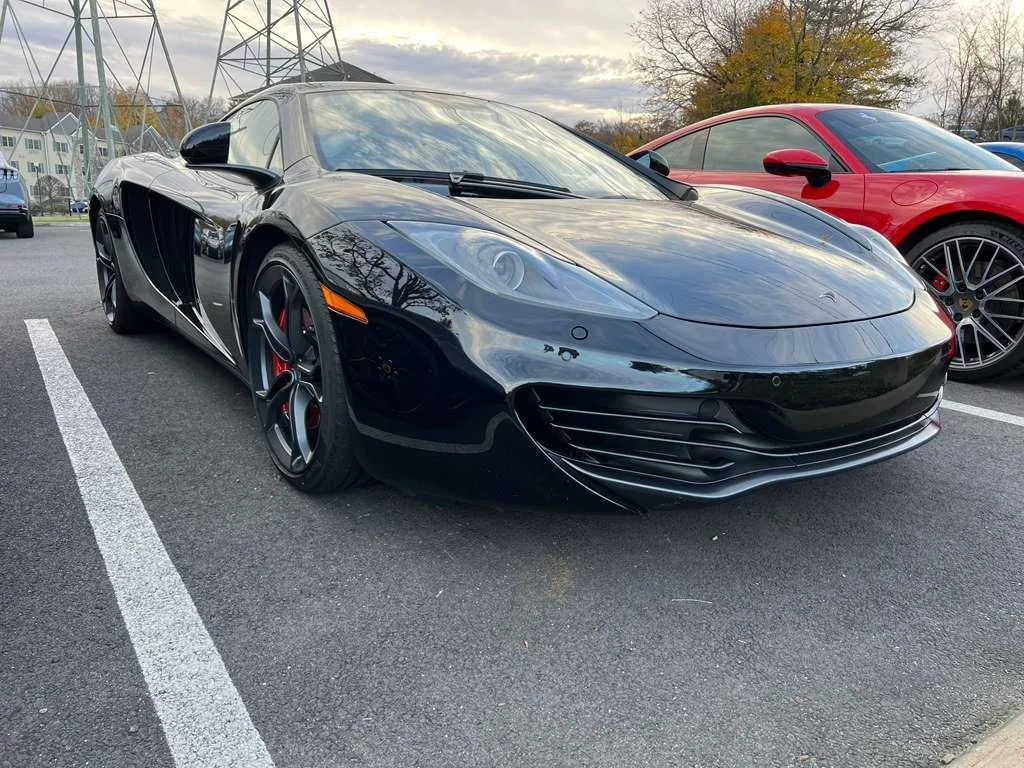 2012 McLaren MP4-12C