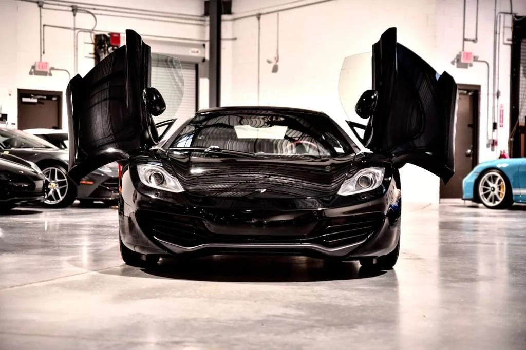 2012 McLaren MP4-12C Coupe
