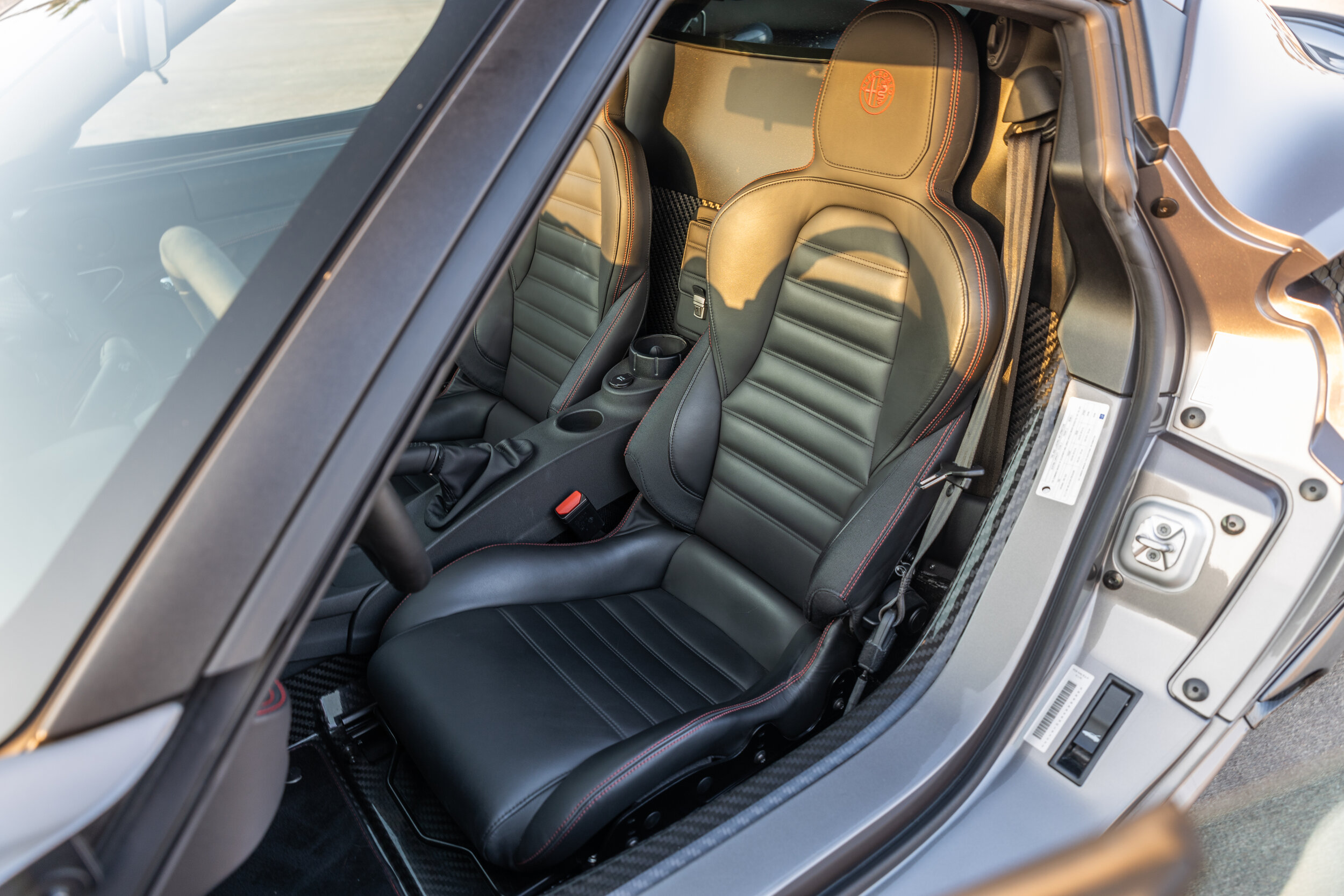Interior9.jpg
