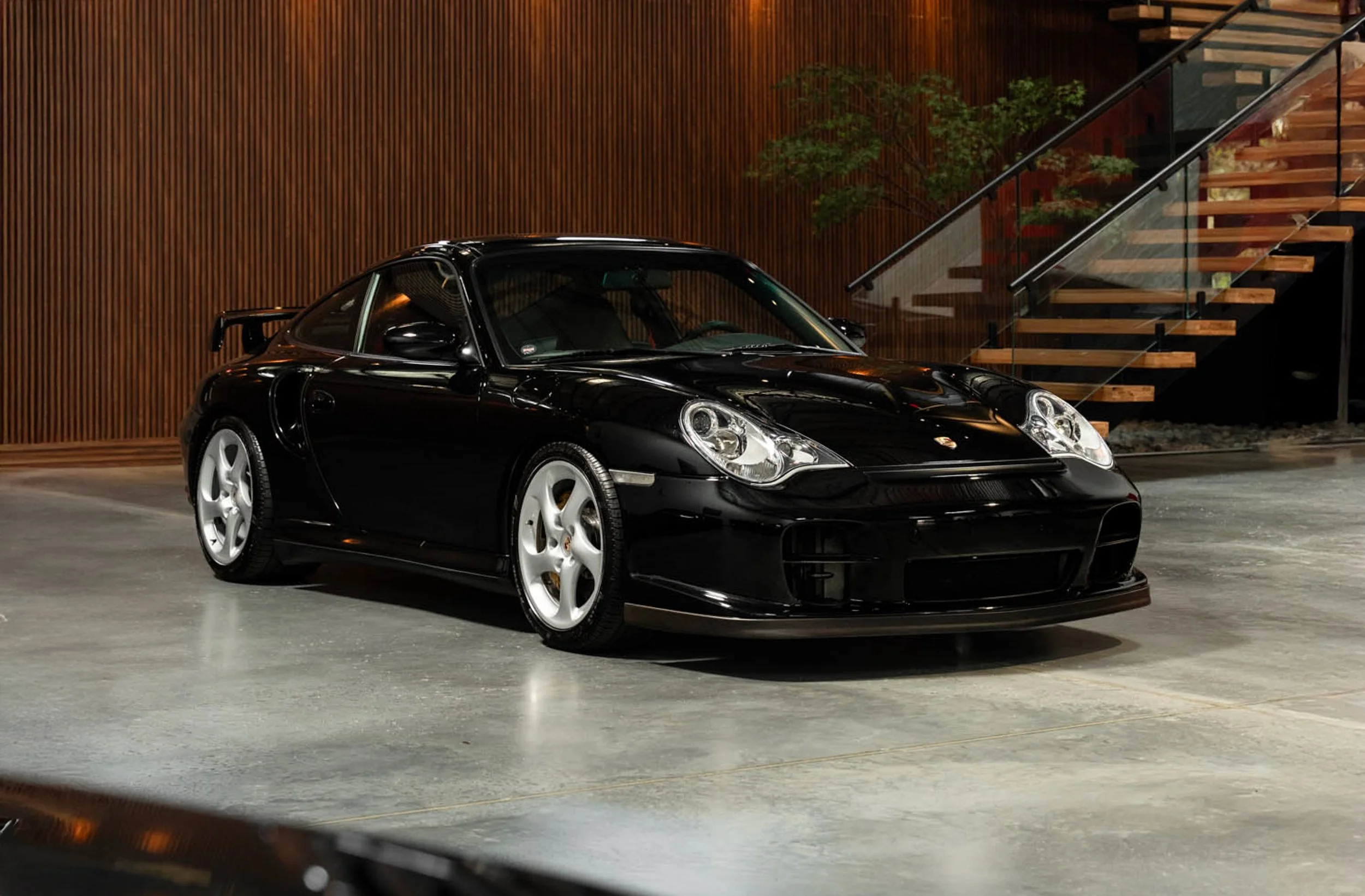 2003 - Porsche 911 GT2