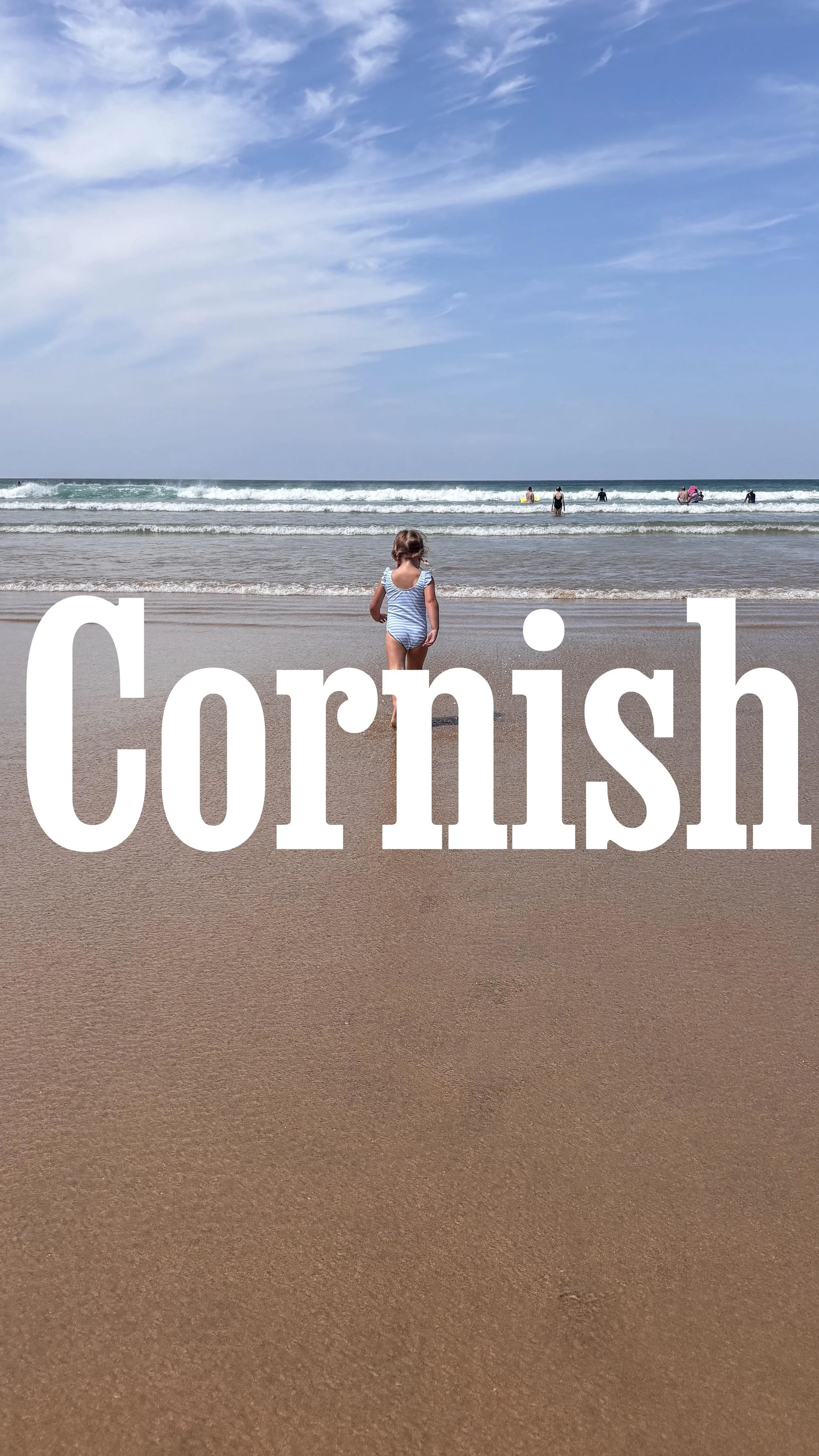 ☀️ Who else is LOVING this heatwave? 🥵🌊
This little one’s got the right idea – cooling off with sandy toes and salty splashes at stunning Watergate Bay 💦✨
Cornwall is calling – and the sea is the perfect place to chill out! 😎
W