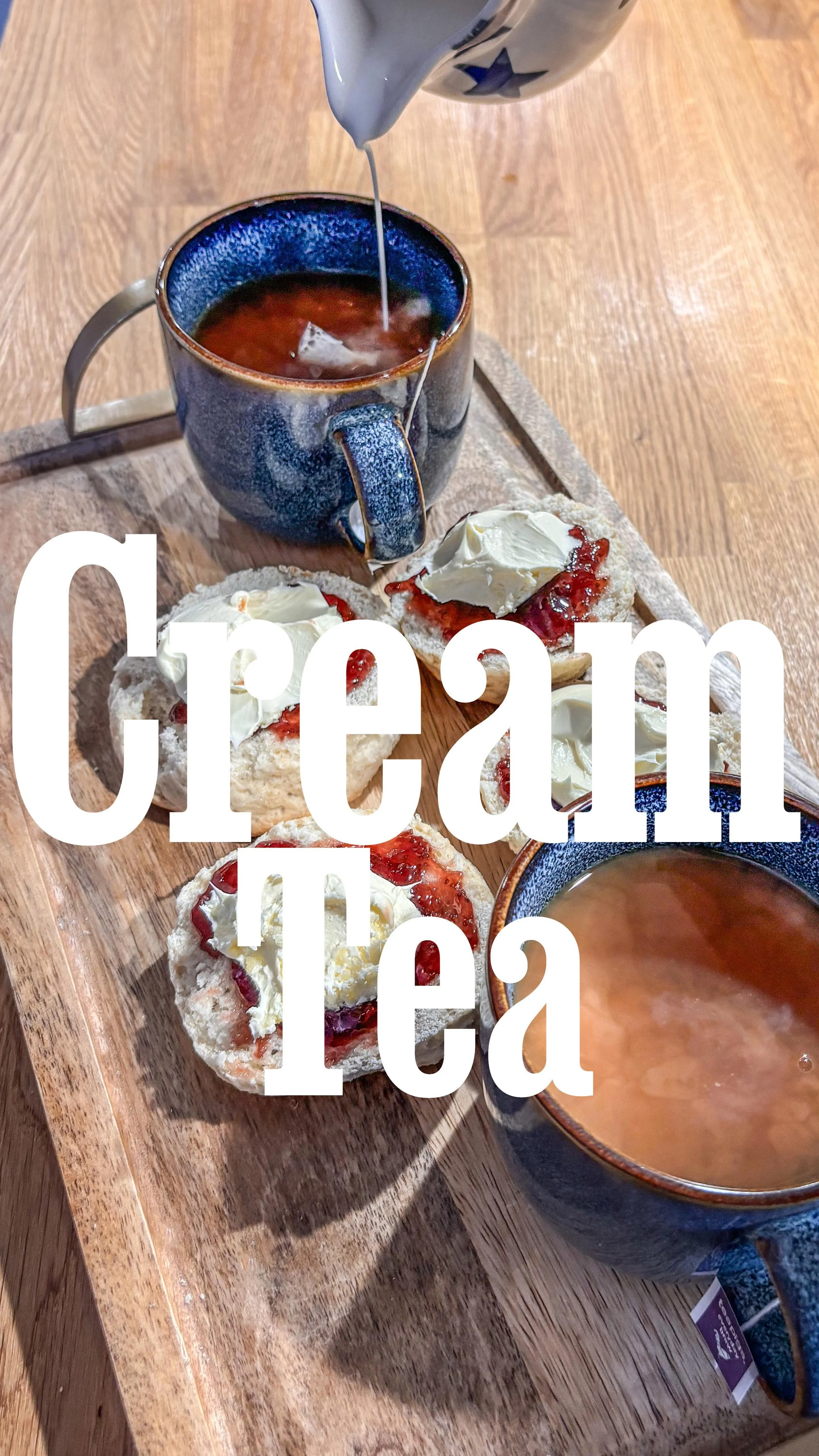 It’s National Cream Tea Day… well, it would be rude not to! 😋☕️🍓
Here’s me doing it the Cornish way — jam first of course! 👏🏻🇬🇧
#NationalCreamTeaDay #CreamTea #CornishCreamTea #JamFirst #SconeDebate #VisitCornwall #Co