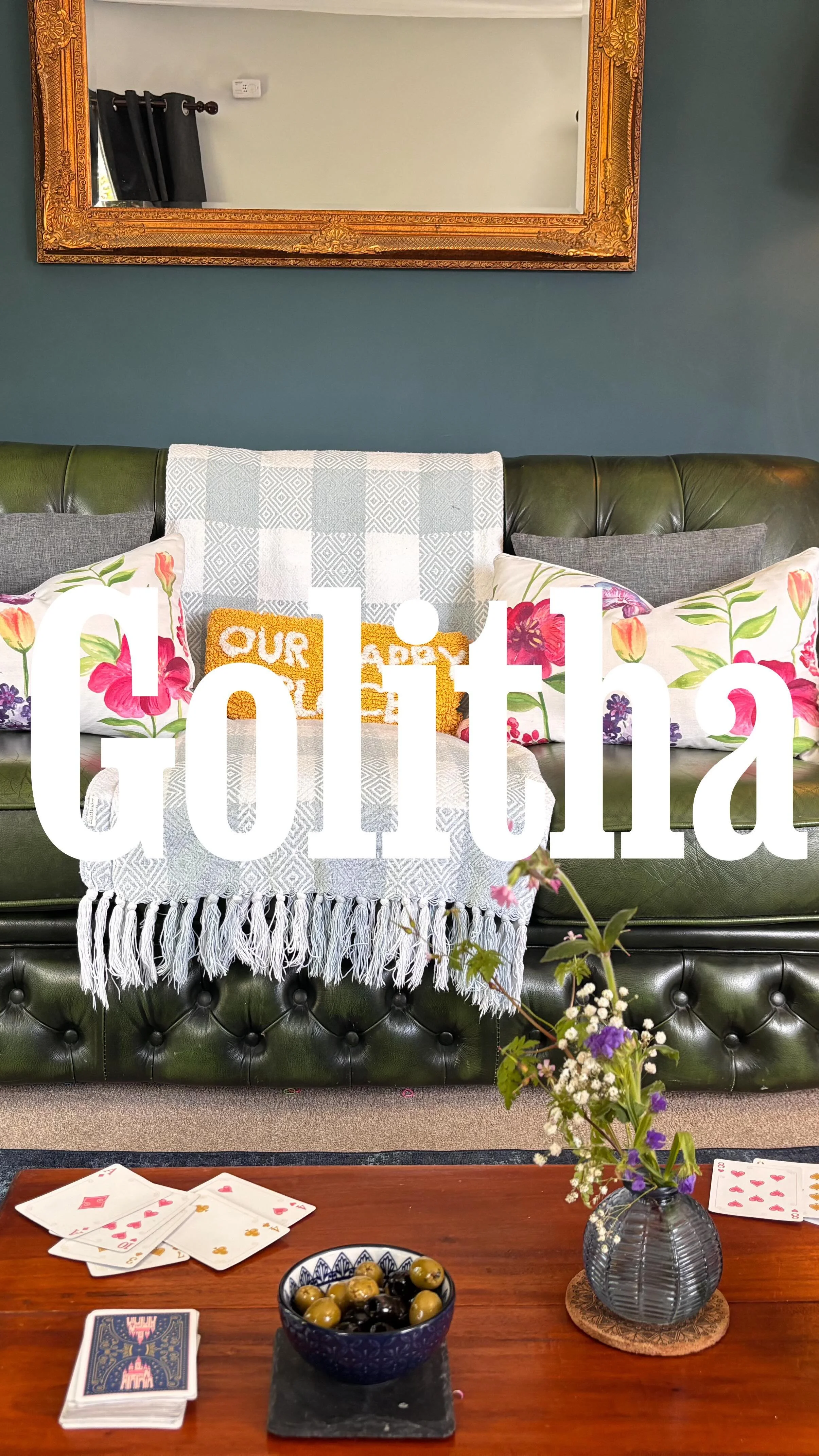 β¨ Step inside Golitha Cottage β¨
Sleeping 6 and full of charm, Golitha is the perfect blend of comfort and style. With emerald green touches, a spacious open-plan kitchen, and cosy bedrooms, it’s ideal for families or groups looking to unwind in