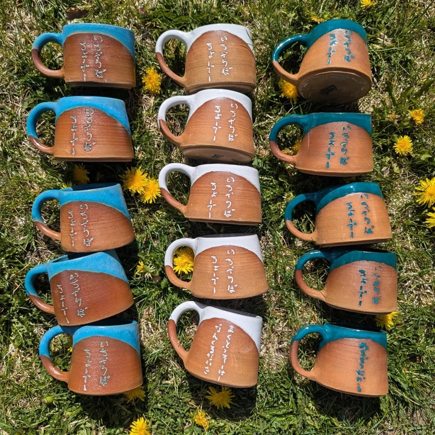 Packing up these icharibachoodee mugs for a lil roadtrip to this Saturday's Okinawa Association of America Okinawan Craft Fair! Hope to see you there! 

@oaamensore

いちゃりばちょーでー
An Okinawan proverb in Uchinaguchi meaning, "when we meet for the fi