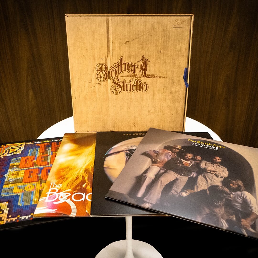 Top 10 &ldquo;We Gotta Groove&rdquo; tracks on Apple Music. Tell us your favorite!

1) Let Us Go On This Way
2) Deep Purple (2025 Backing Track)
3) Still I Dream Of It
4) Johnny Carson
5) Roller Skating Child
6) Shortenin&rsquo; Bread
7) Life Is For 