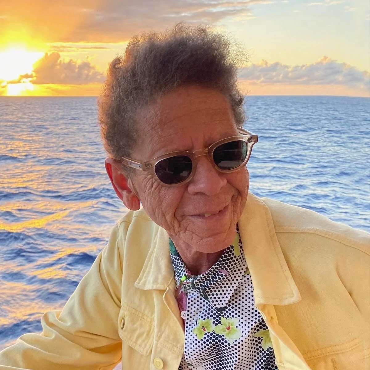 Happy 75th Birthday to the great Blondie Chaplin &ndash; Sail on Sailor!

@officialblondiechaplin
