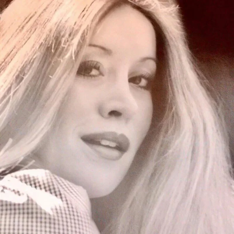 Today we celebrate Melinda Ledbetter Wilson&rsquo;s birthday! Melinda was born in Pueblo, Colorado on October 3, 1946, and grew up in Whittier, California. Melinda had a 16-year career as a commercial model for top designers, after which she became a