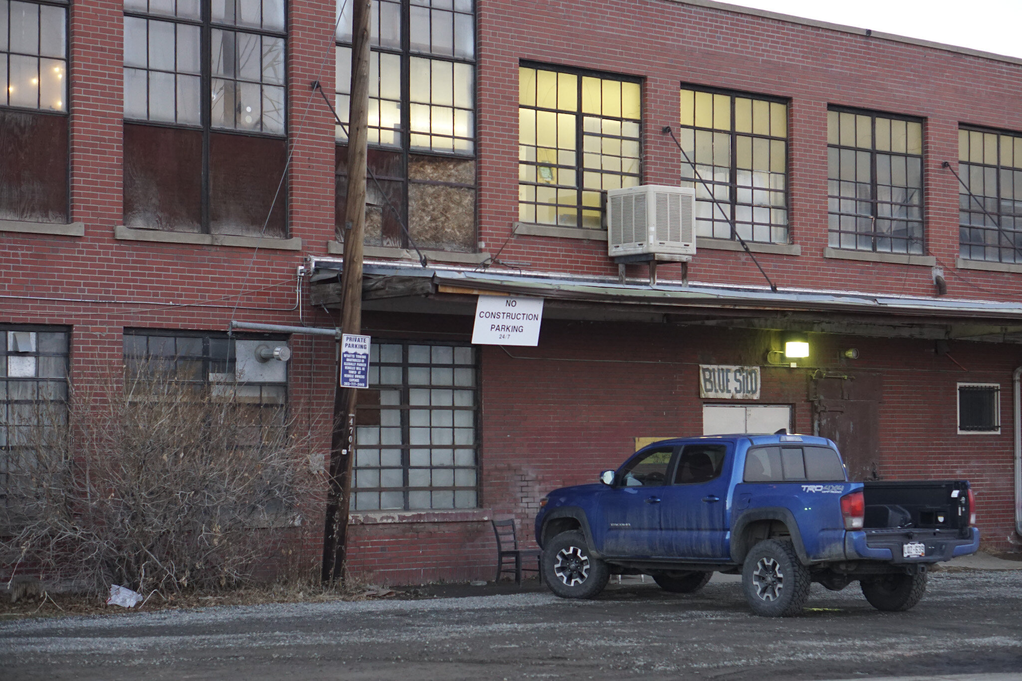 Blue_Silo_Exterior_Pictures_Webready_2020_2.JPG
