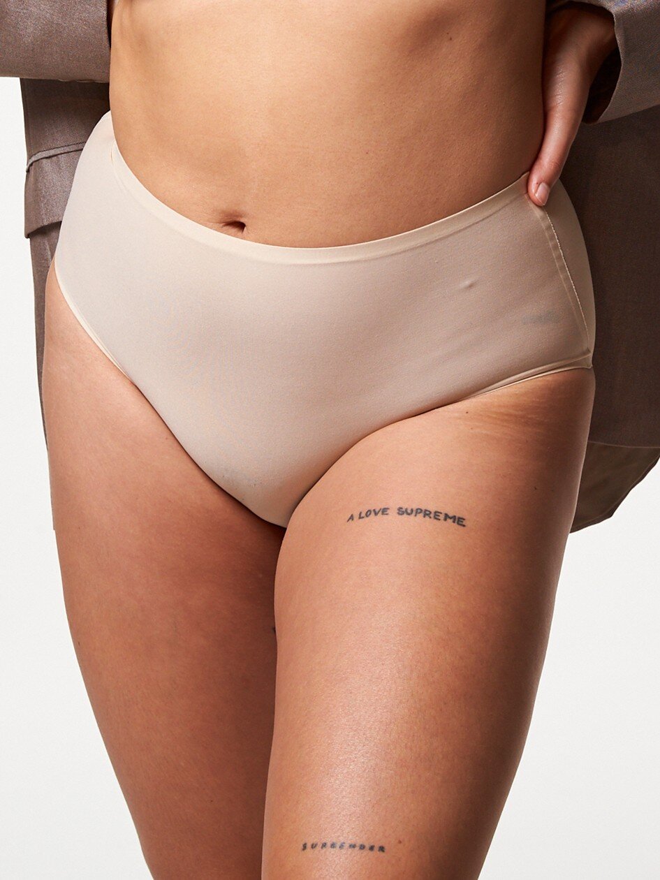ch-2647-wu-softstretch-brief-ft.jpg