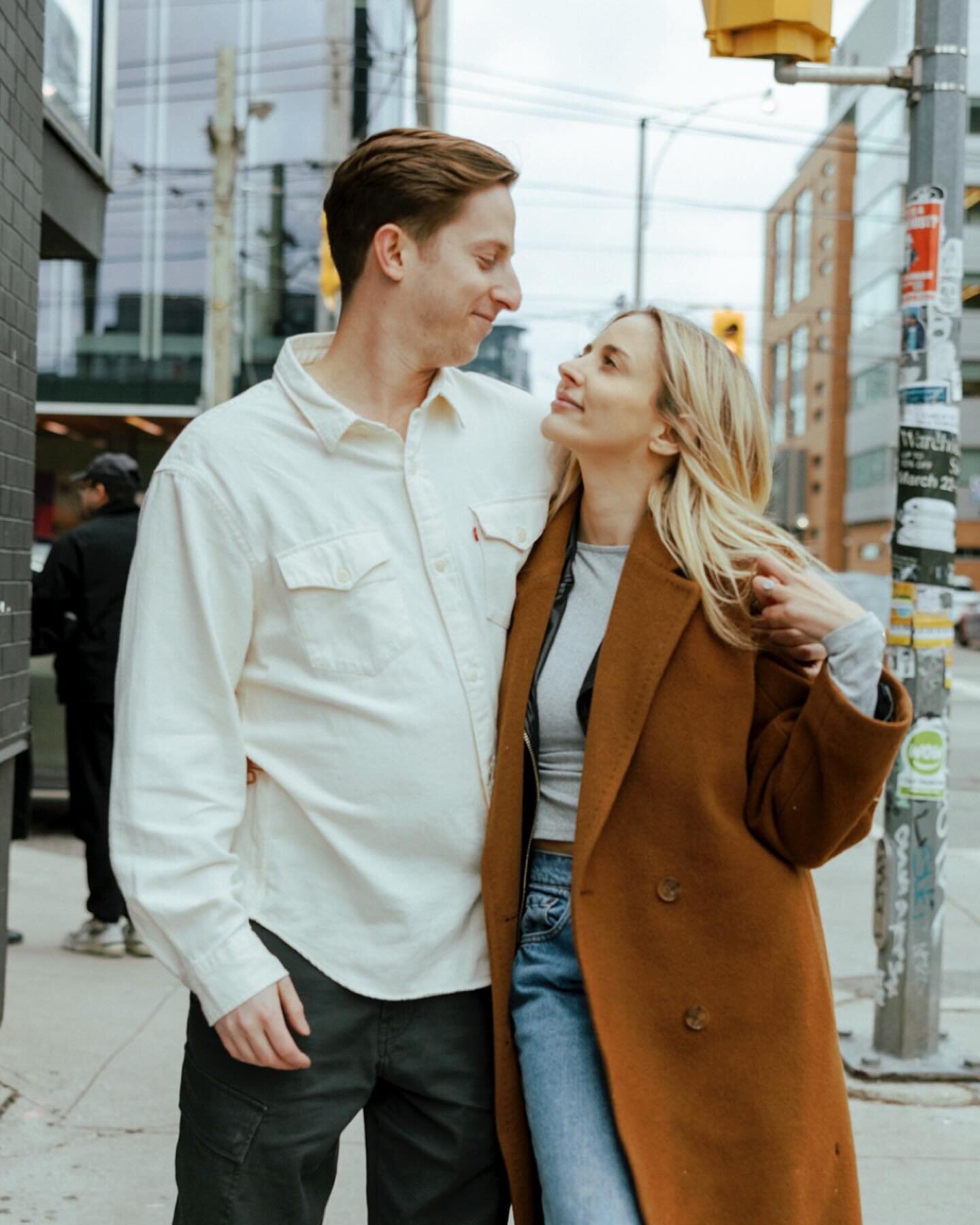 A few stills from my afternoon stroll with Melanie + Simon 🤍 As I&rsquo;m sure you&rsquo;ve seen, I sold my Montreal condo and bought a home in Toronto. My masochistic days of living in two places and only working in Toronto thankfully have come to 