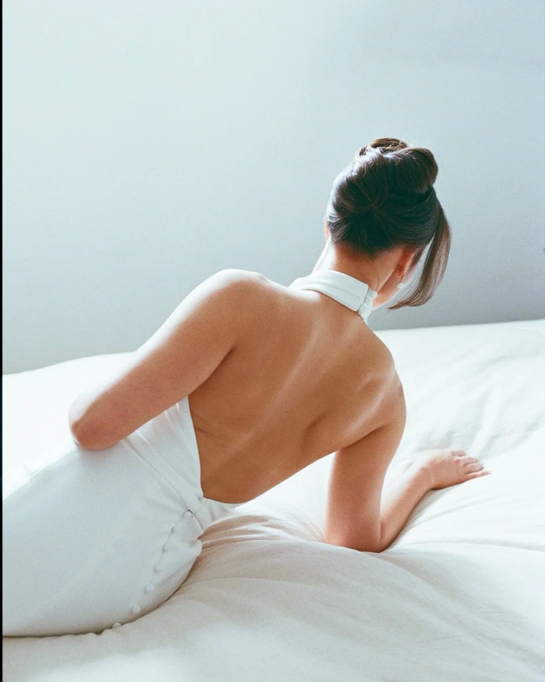 Rachel &amp; Jesse&rsquo;s day felt soft in all the right ways - easy, trusting, and full of quiet meaning.

They moved through it with so much kindness and calm, a kind of love that doesn&rsquo;t need to prove anything to be deeply felt.

These prev