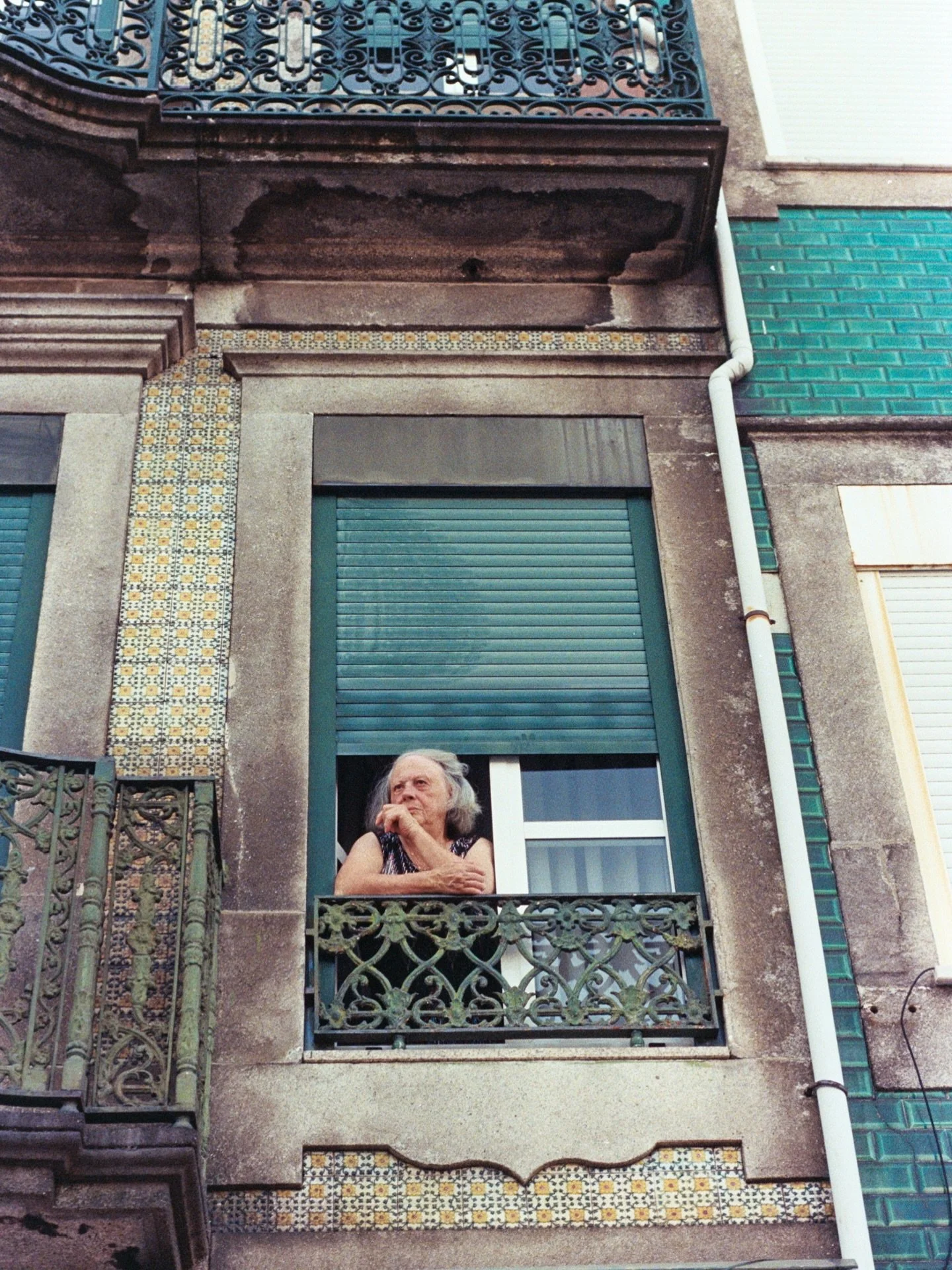 European window
Porto, 2025
35mm film