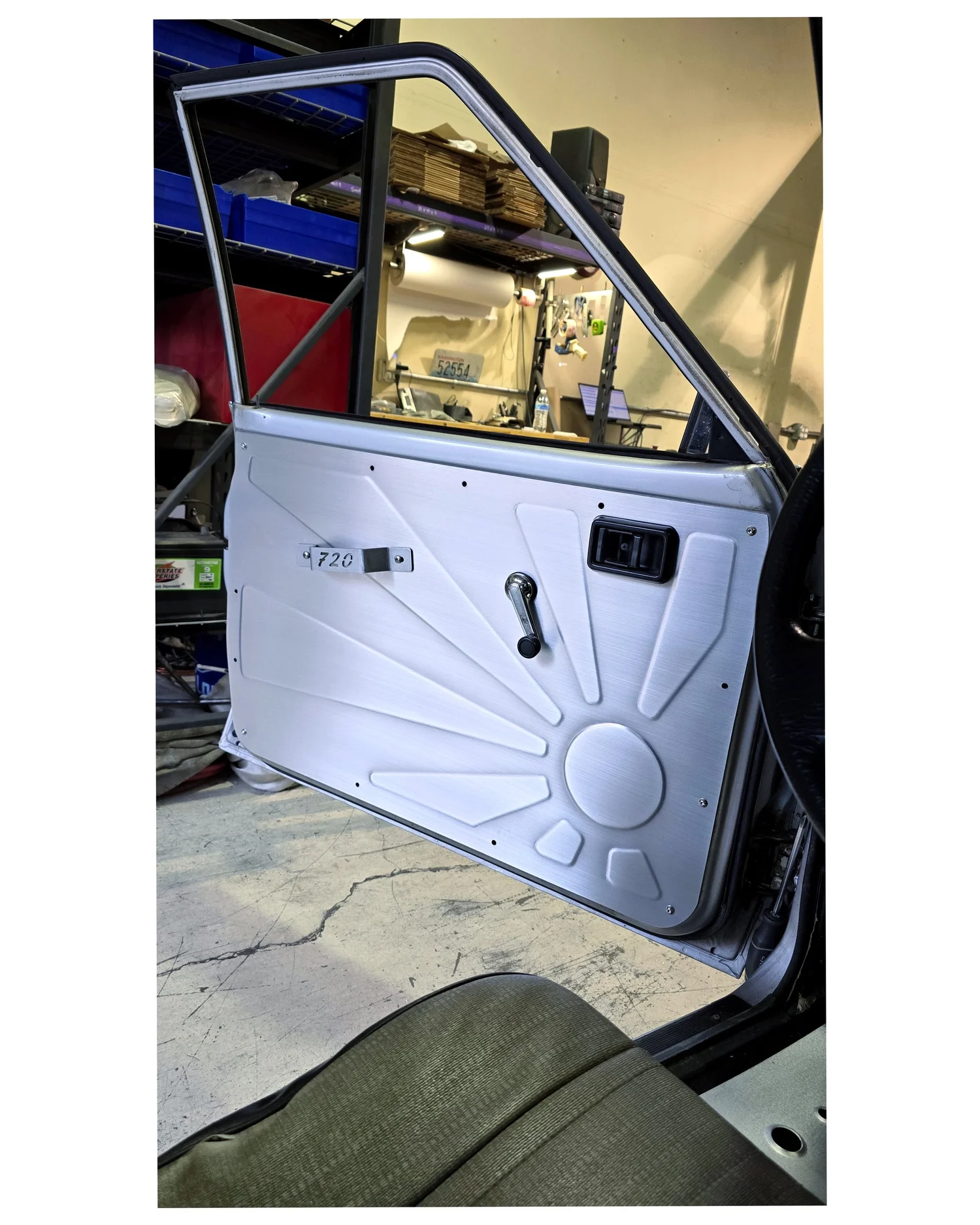 556ページ Nissan/Datsun 720 Aluminum Door Panels ( 80-86 ) — Rohde Fab