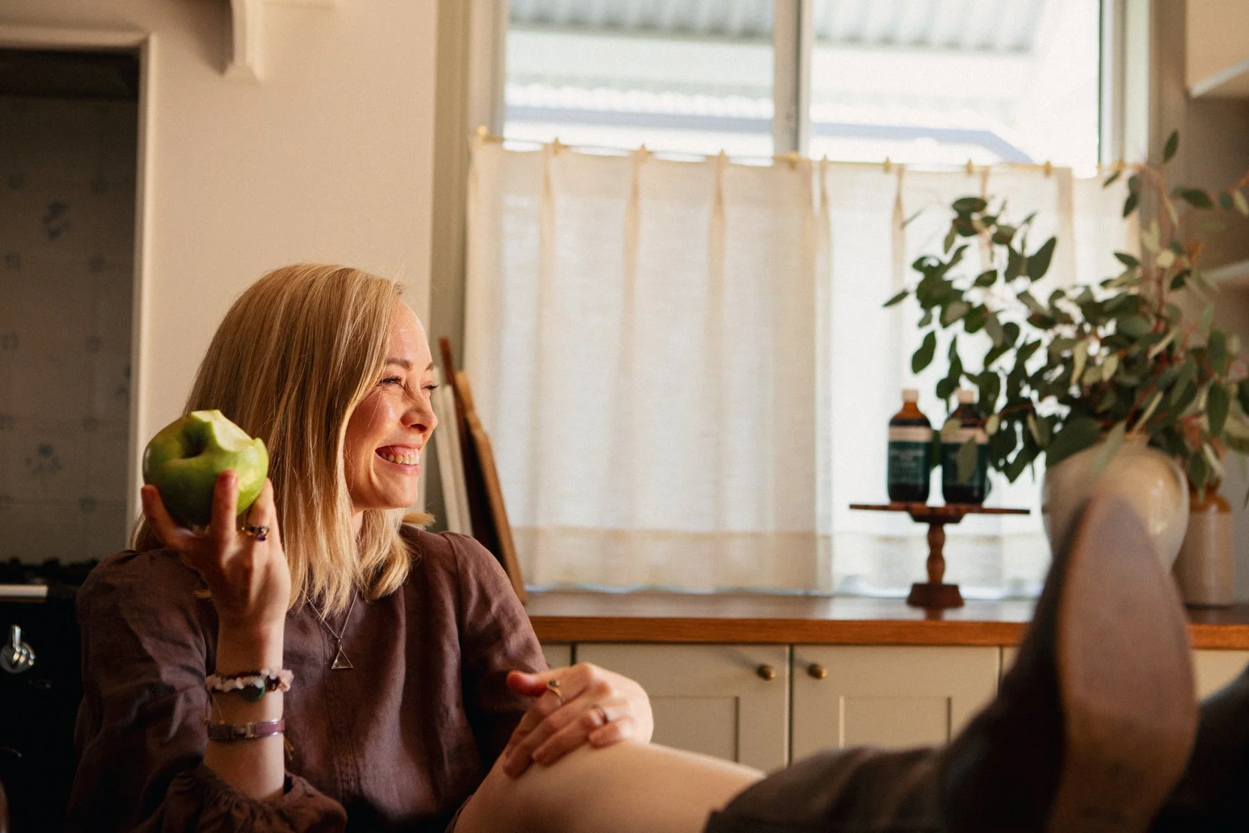 How to Choose a Naturopath for Hormone Balance