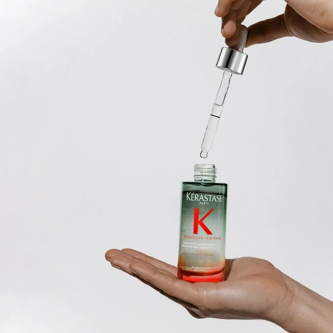 KER_Gallery_GenesisHomme_Serum_InHand.jpg