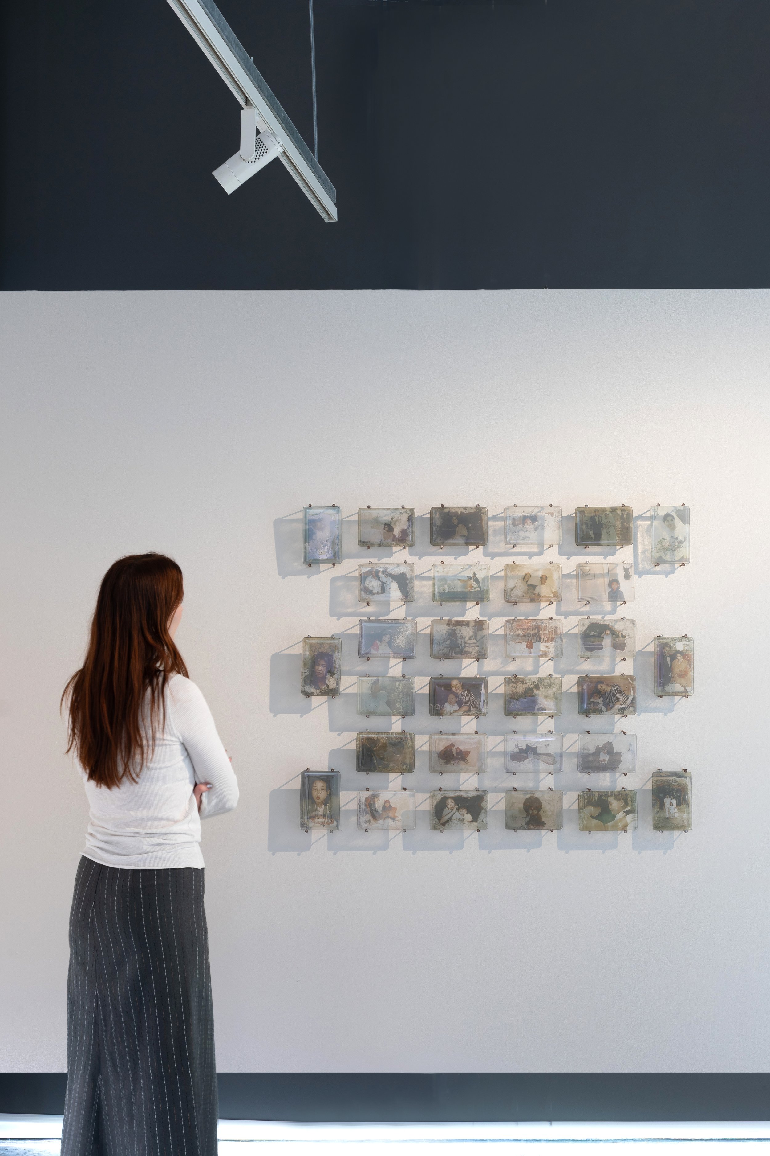  Estelle Yoon,  누구의 기억 (Second Exposure),  2025. 