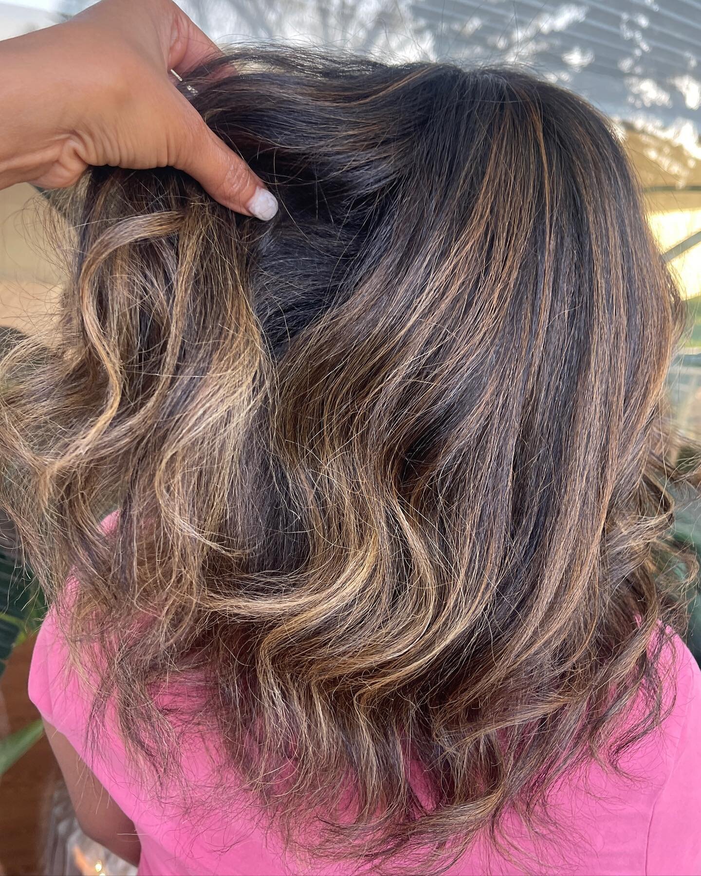 Textured hair color transformation #lomiibeauty#curlyhairbalyage#hairgoals#inspohaircolor#style#silkpress