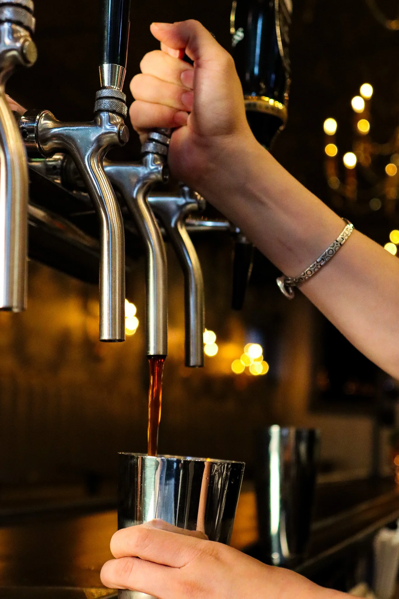 Ed Rey Chicago bar consultant cocktail menu development
Craft cocktail program by Chicago bar consultant Ed Rey
Chicago cocktail and beverage consultant Ed Rey Ed Eats