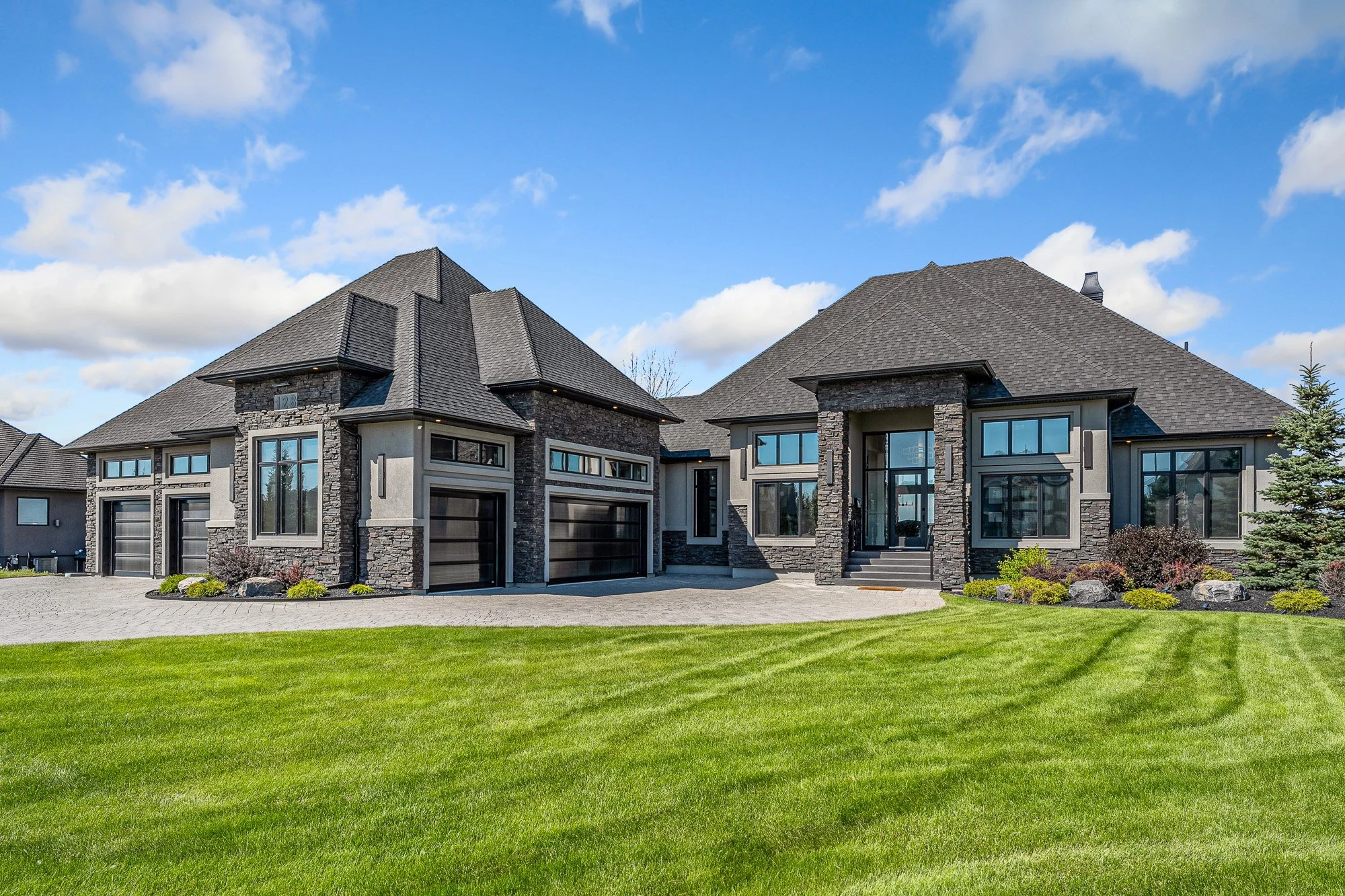 128 Greenbryre Crescent North - Reagan Baliski-02.jpg