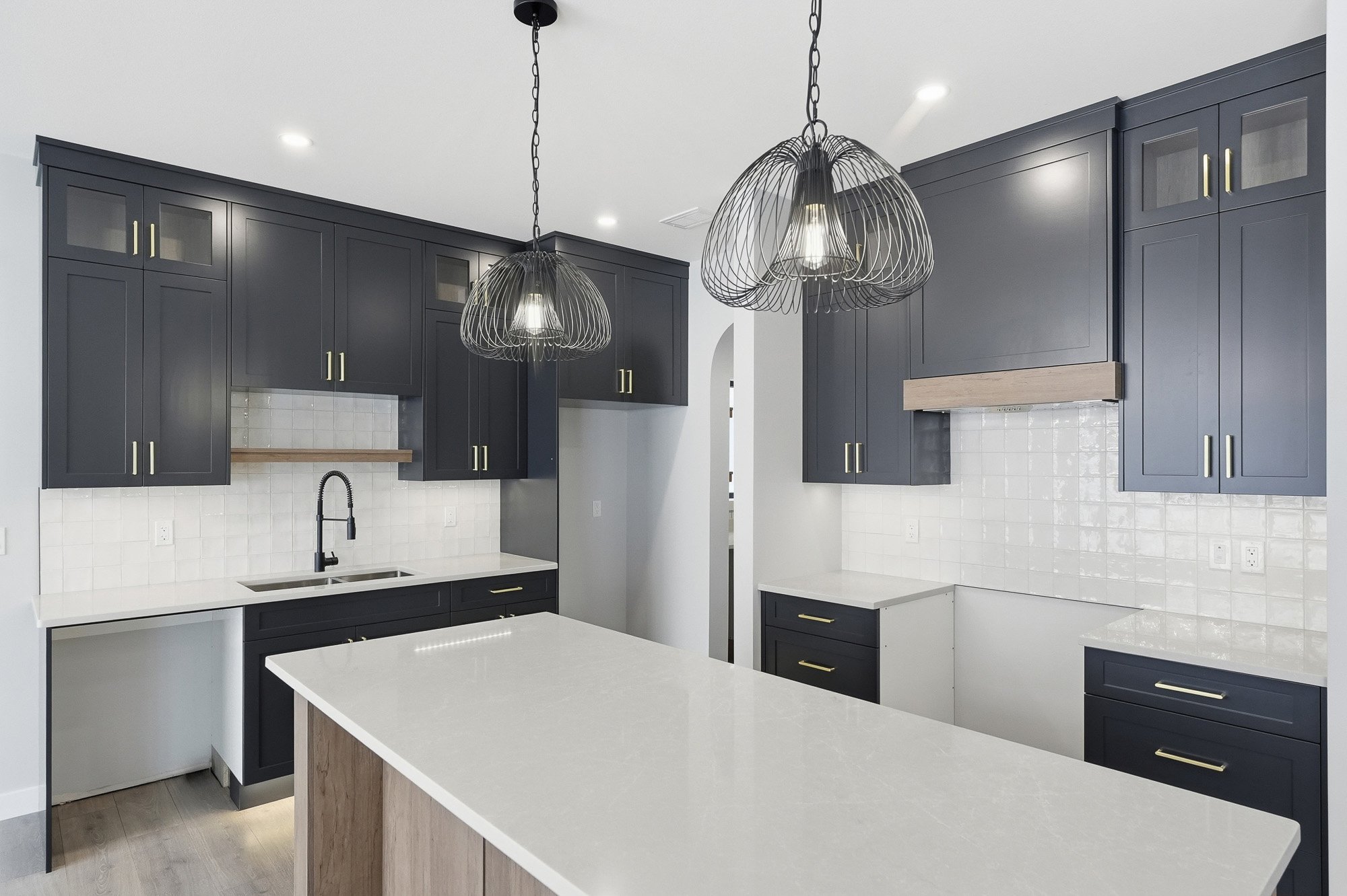 166 Cockcroft Manor - Edgewater Homes-12.jpg