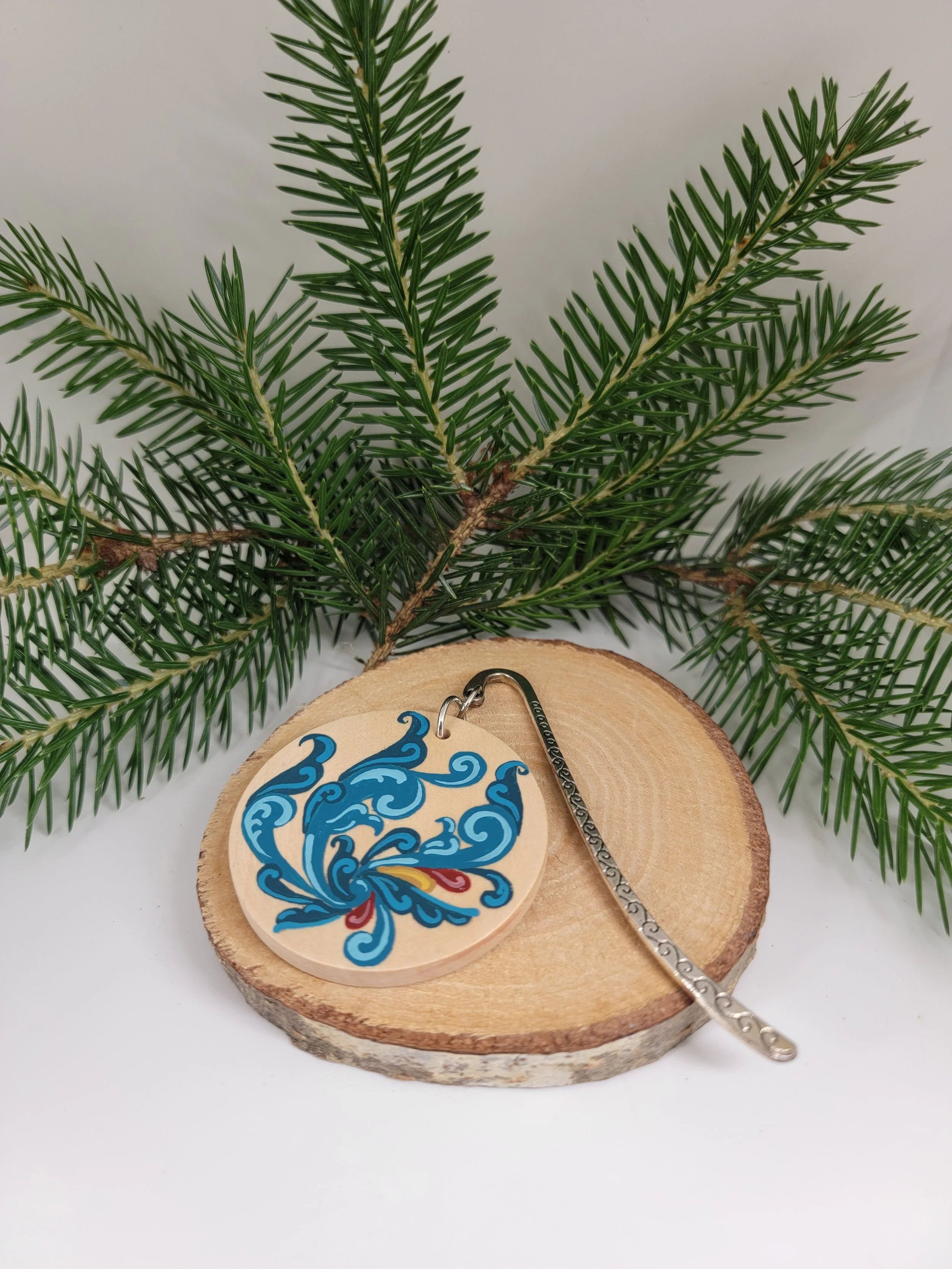 Hand-Painted Rosemaling Bookmark, Wooden Folk Art Charm & Metal Bookmark