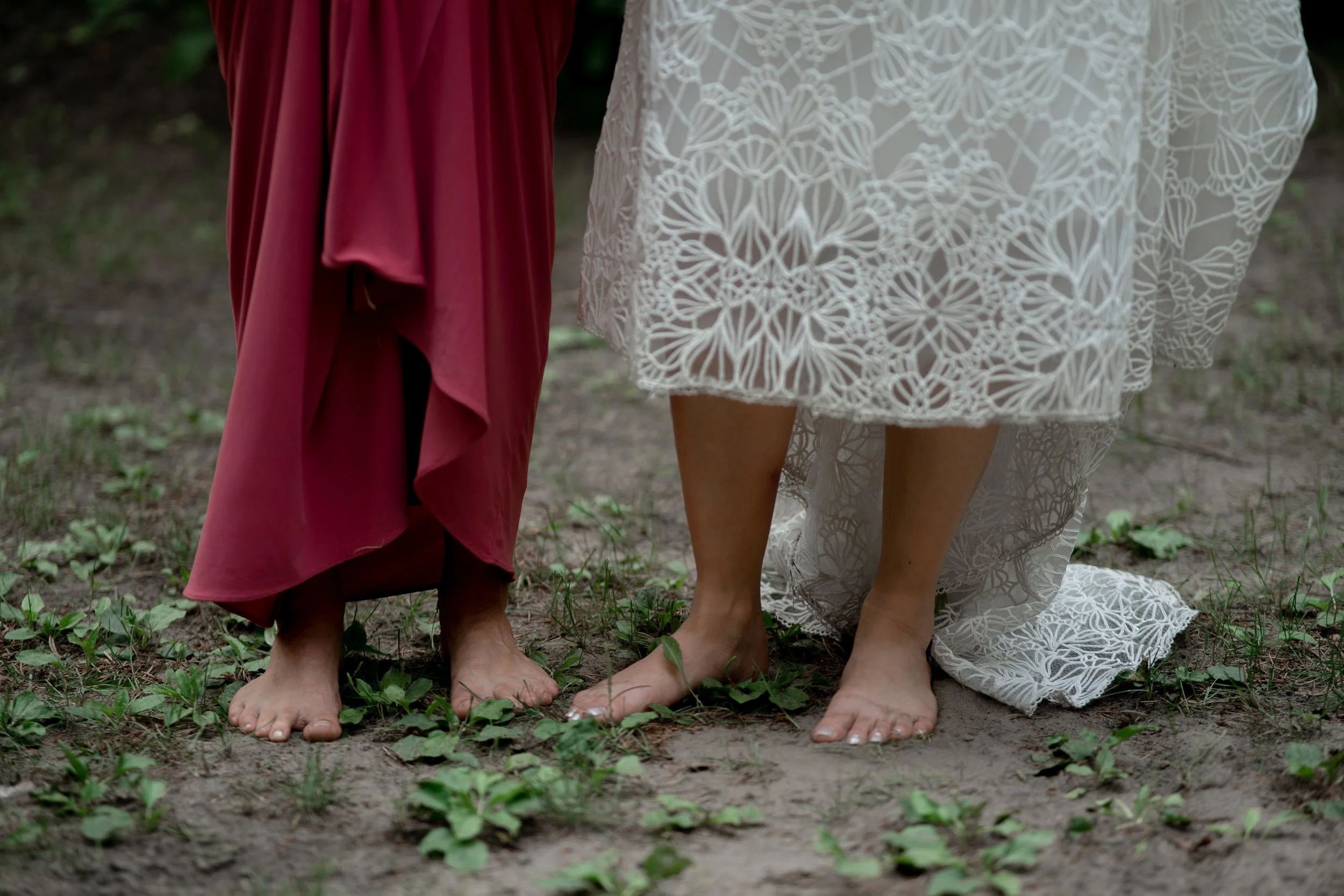 Edmonton Wedding Photographer (The Red Tin Barn, Alberta) — Kalla