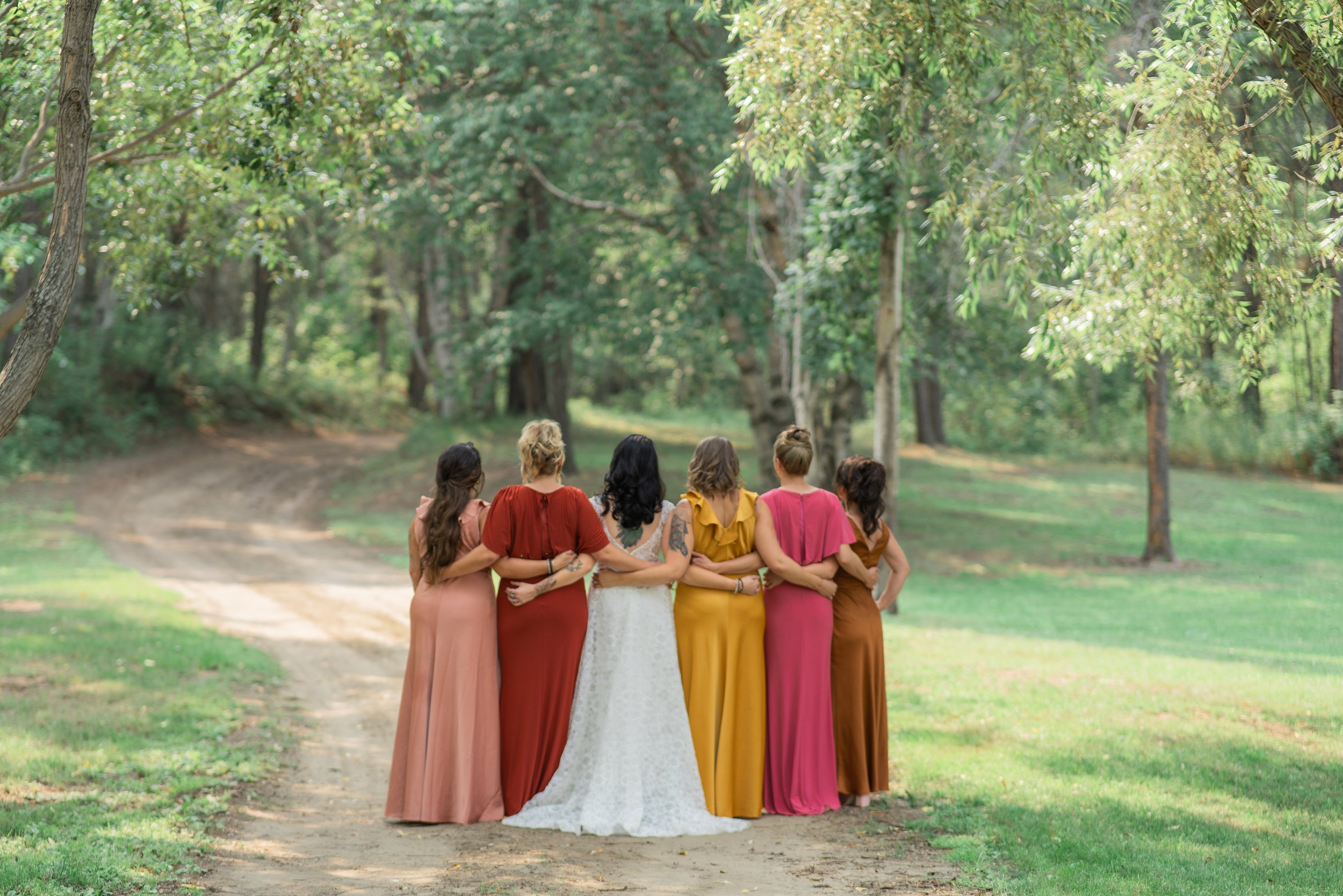 Edmonton Wedding Photographer (The Red Tin Barn, Alberta) — Kalla