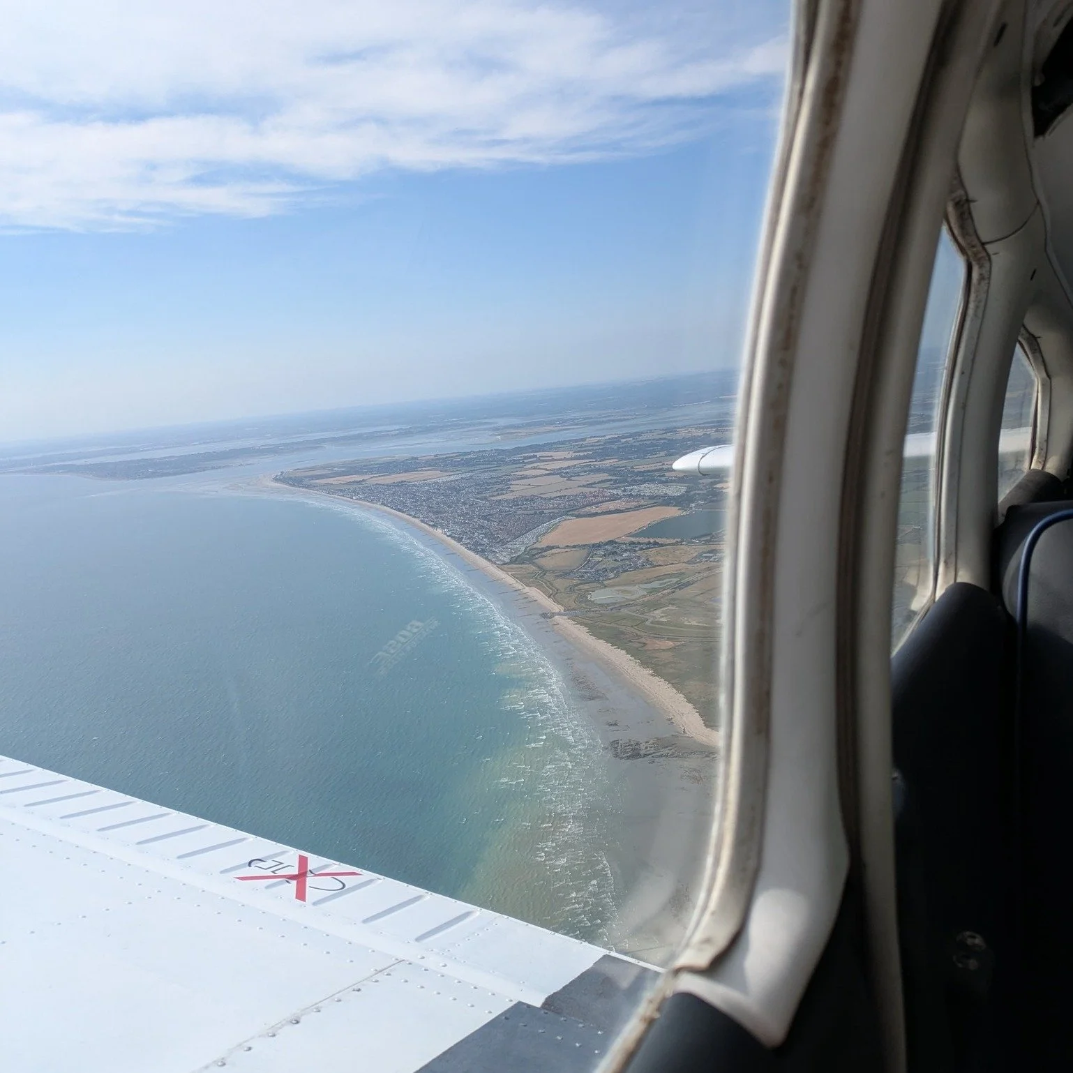 When was the last time you went to the coast? ππ
.
.
.
.
.
 #aviation #aviationgeek #aviationdaily #pilot #pilotlife #avgeek #semetaviation