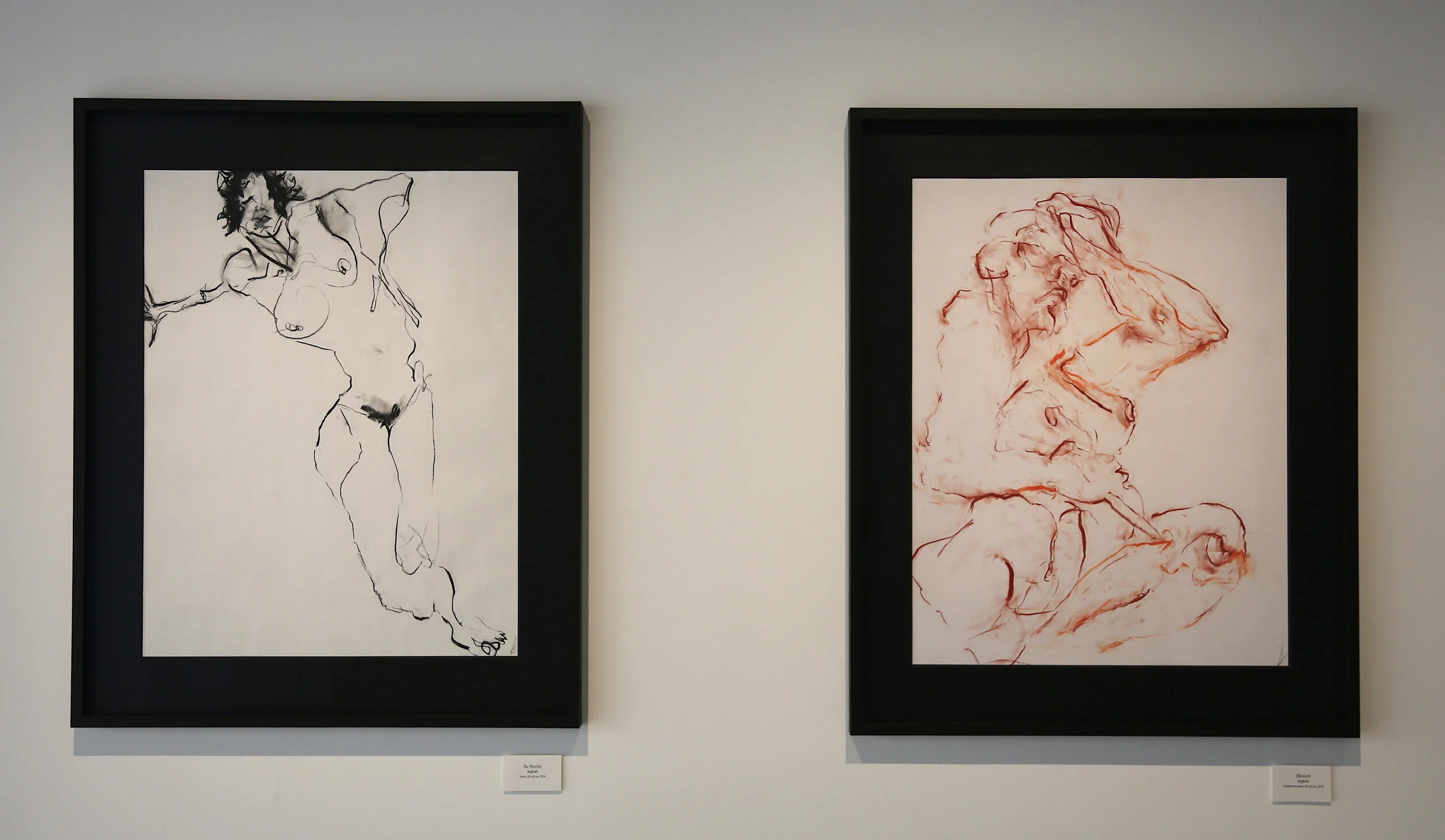   Nu Penché, Blessure   Charcoal on paper, 50 x 65 cm, 19,68 x 25,59 in, 2014, 2015, Arghaël 