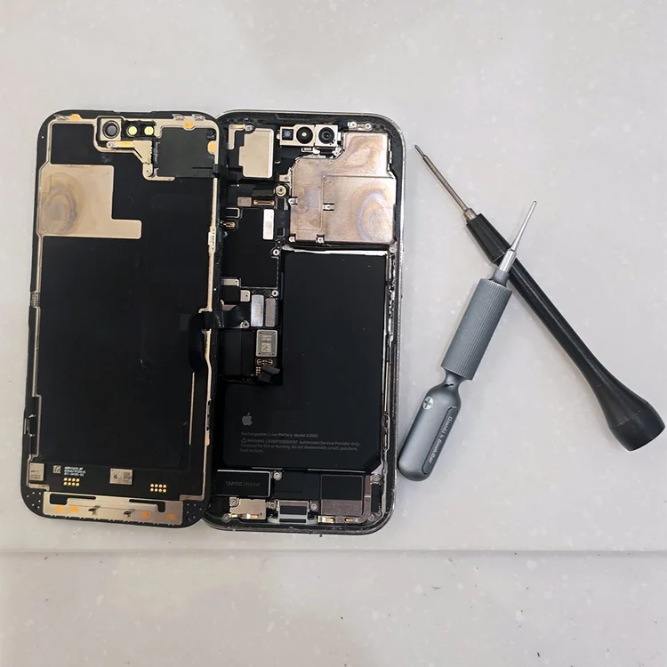 Electronics repair 4