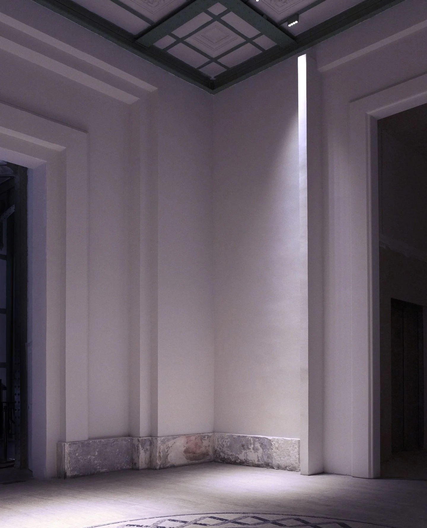 Festive opening tomorrow! Join us at Galerie Caroline O'Breen to celebrate the new year and the opening of Salon Amsterdam, this Saturday 17 January, 5-7 pm.⁠
⁠
Salon Amsterdam is an exhibition co-organised by a group of 11 Amsterdam galleries, on vi