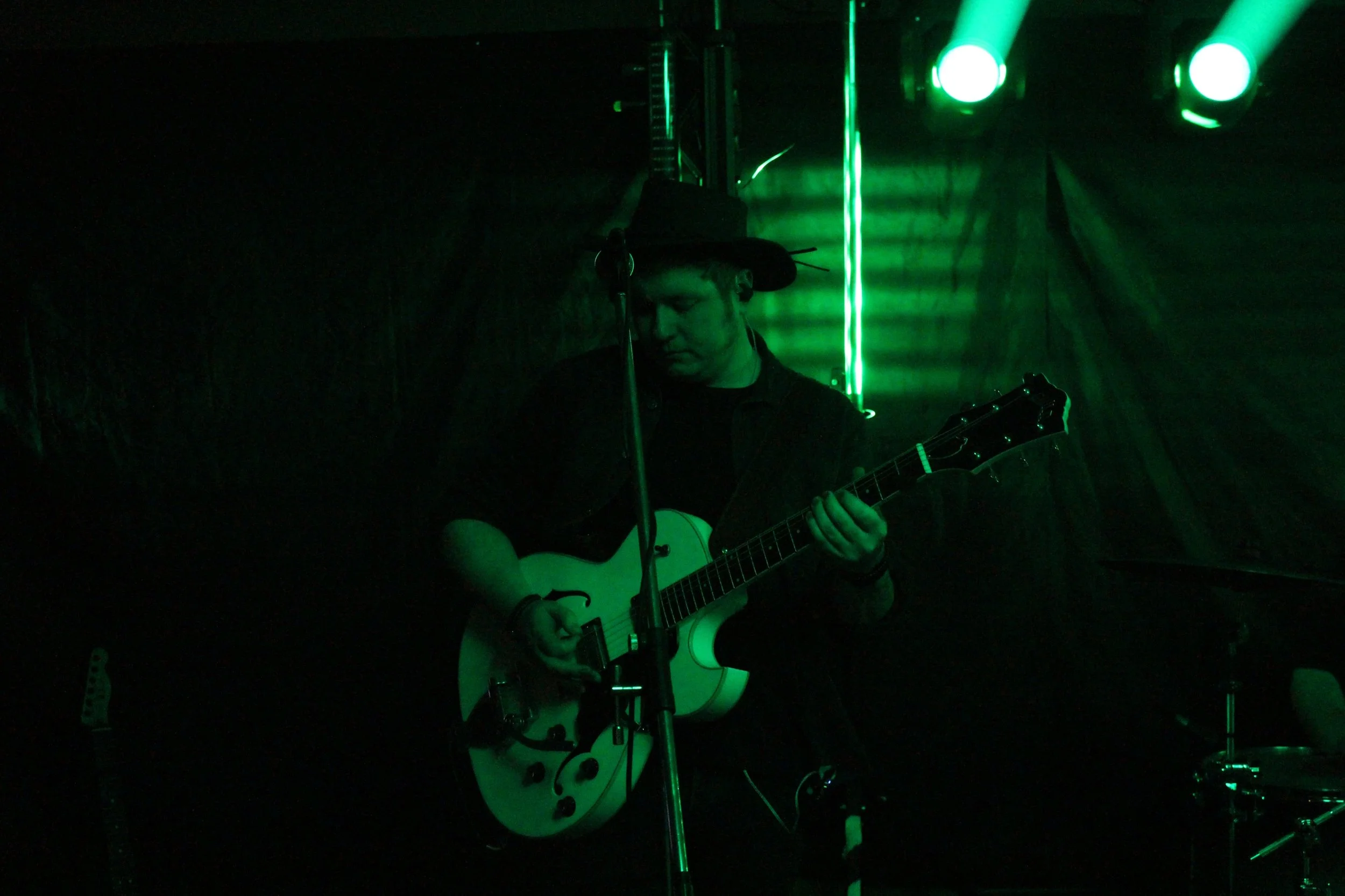 Rig at Raigmore Motel for the Hard Times album launch