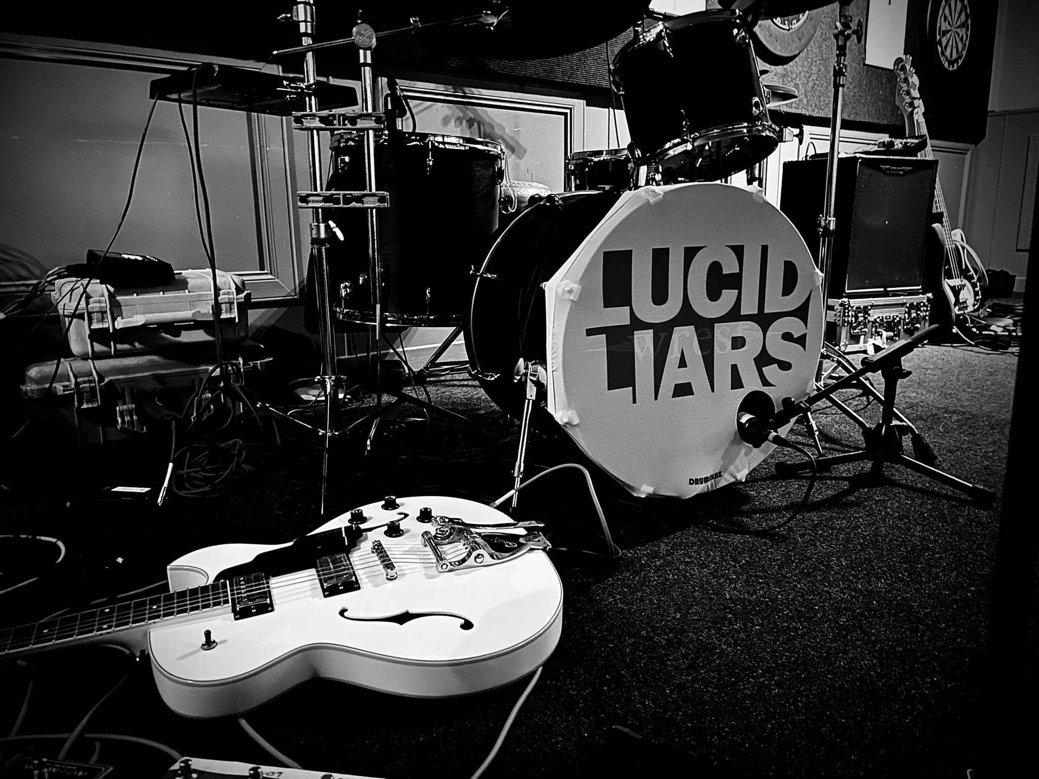 Lucid Liars gear at Raigmore Motel (2024)
