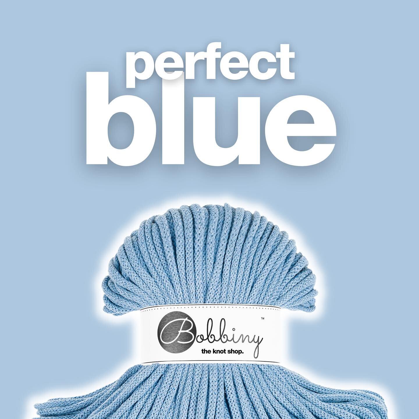 introducing 𝕡𝕖𝕣𝕗𝕖𝕔𝕥 𝕓𝕝𝕦𝕖 👌🏻 refreshing like a mountain lake 💦 this vibrant shade is great for icy, winter projects but also energetic summer ones 🙌🏻

swipe through for some project inspo with the second new cord colour from bobbiny's 