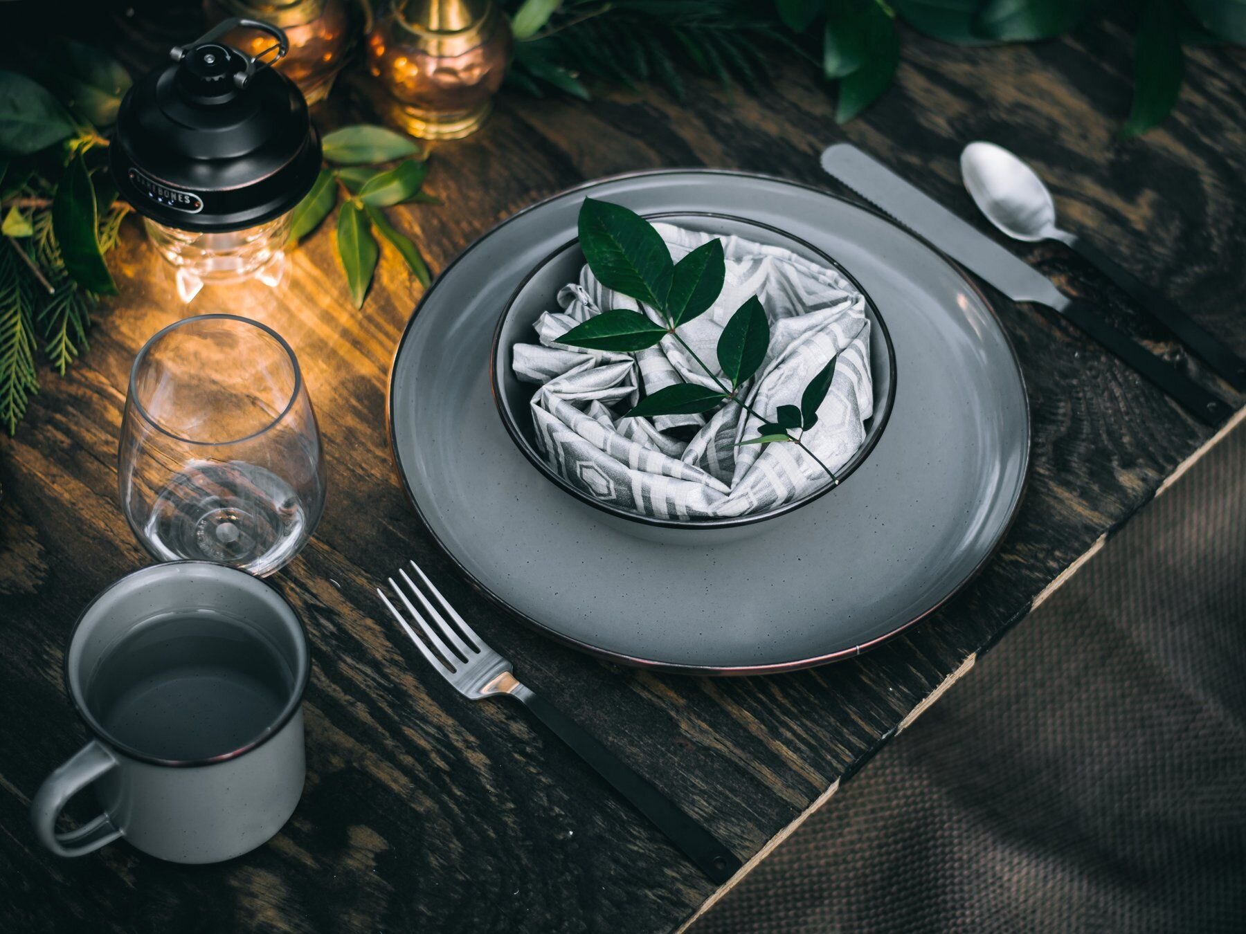 Tableware_carousel_LIFESTYLE_2_9a8559a4-1fea-46f8-af24-4dfd757209b9.jpg