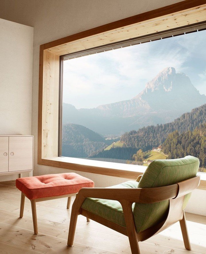 Embrace comfort with zeitraum-furniture⁠ ⁠
Nestled at the base of the German Alps, Zeitraum has devoted years to sustainable craftsmanship, innovative production, and modern design. This commitment has led to the creation of a remarkable collection o