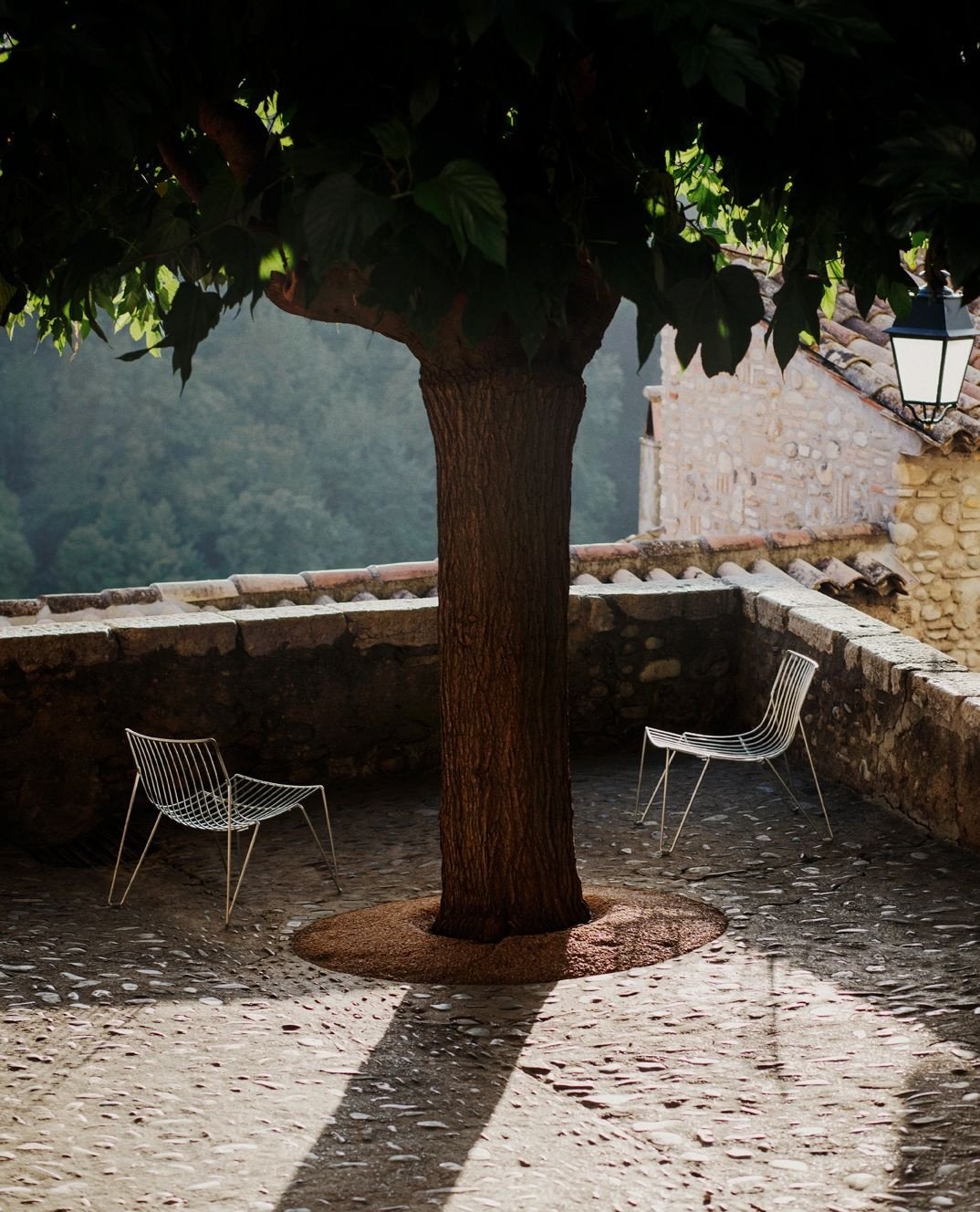 Spring is springing.⁠
And with that here are some more images from @massproductions showing their Hot Dip Galvanished finishes on the Tio outdoor collection.⁠
Available now.