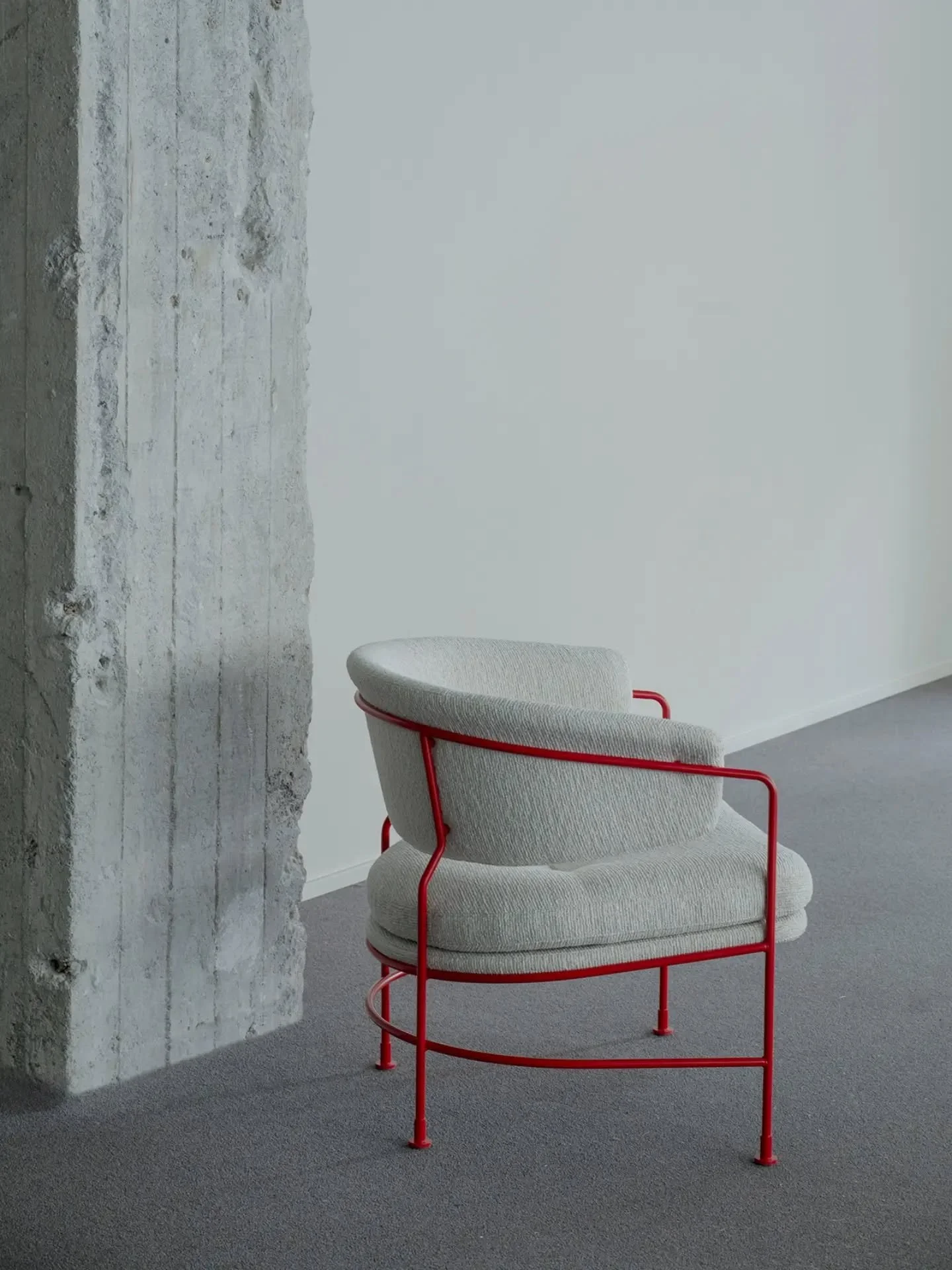 The Astro Lounge chair designed by @c_h_r_i_s_m_a_r_t_i_n for @massproductions 

An elegant lounge chair with reduced foam courtesy of it's box-spring base. Removable upholstery sections with removable covers connected via a lightweight frame.