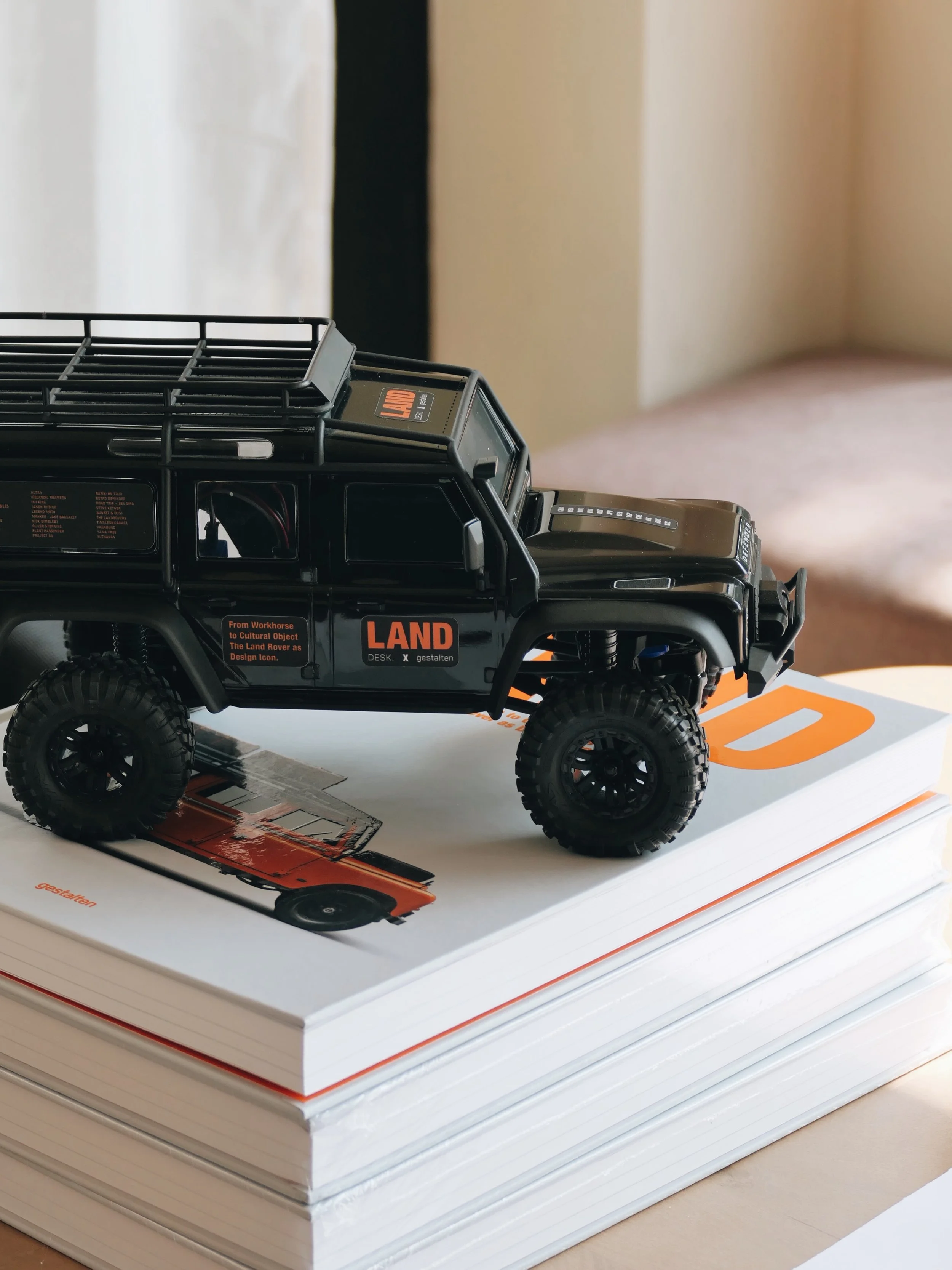 LAND mascot. @traxxas Defender RC with LAND livery.