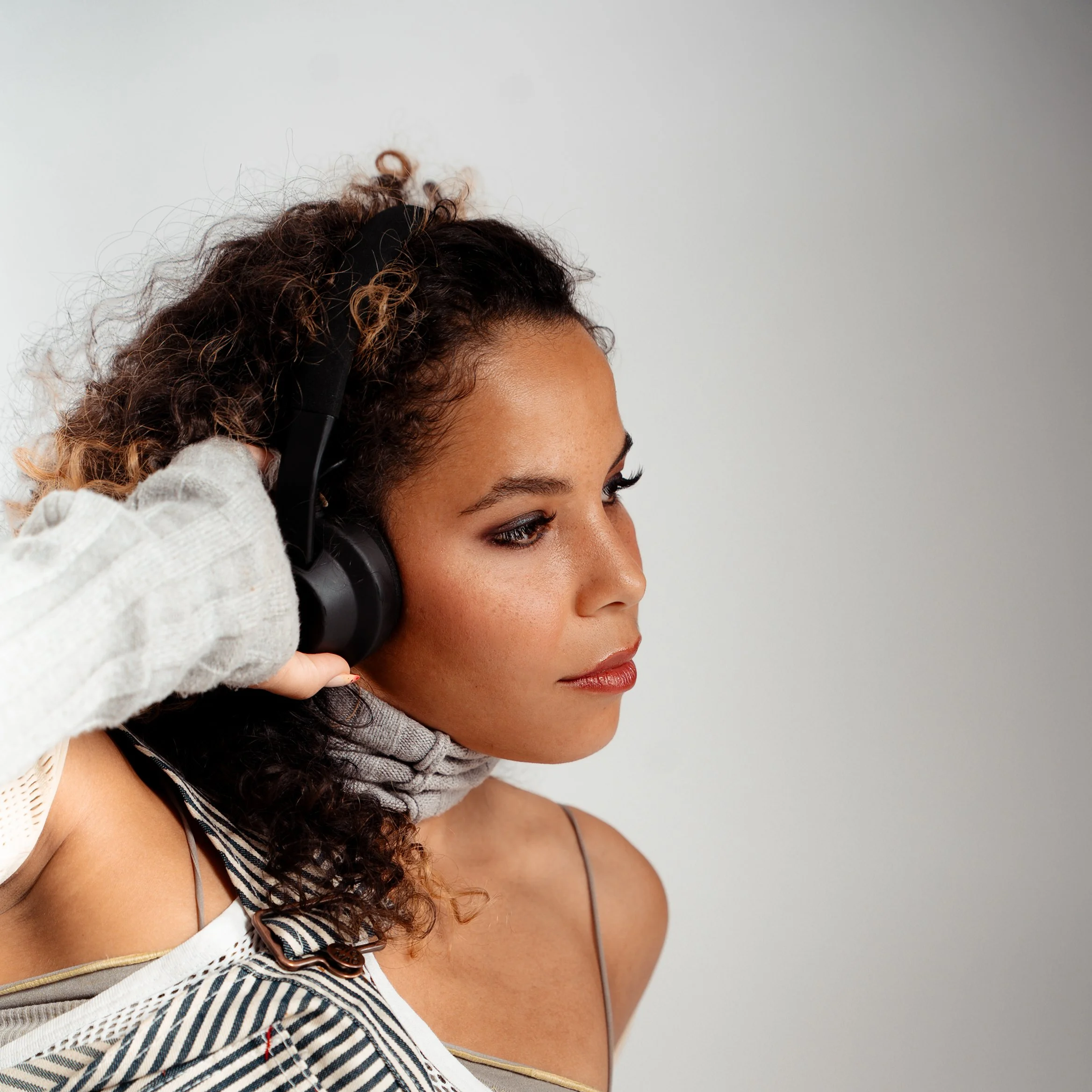 Coco Calypso’s New Single, ‘Lips’: From Caribbean Rhythmic Drums to Berlin’s Basslines