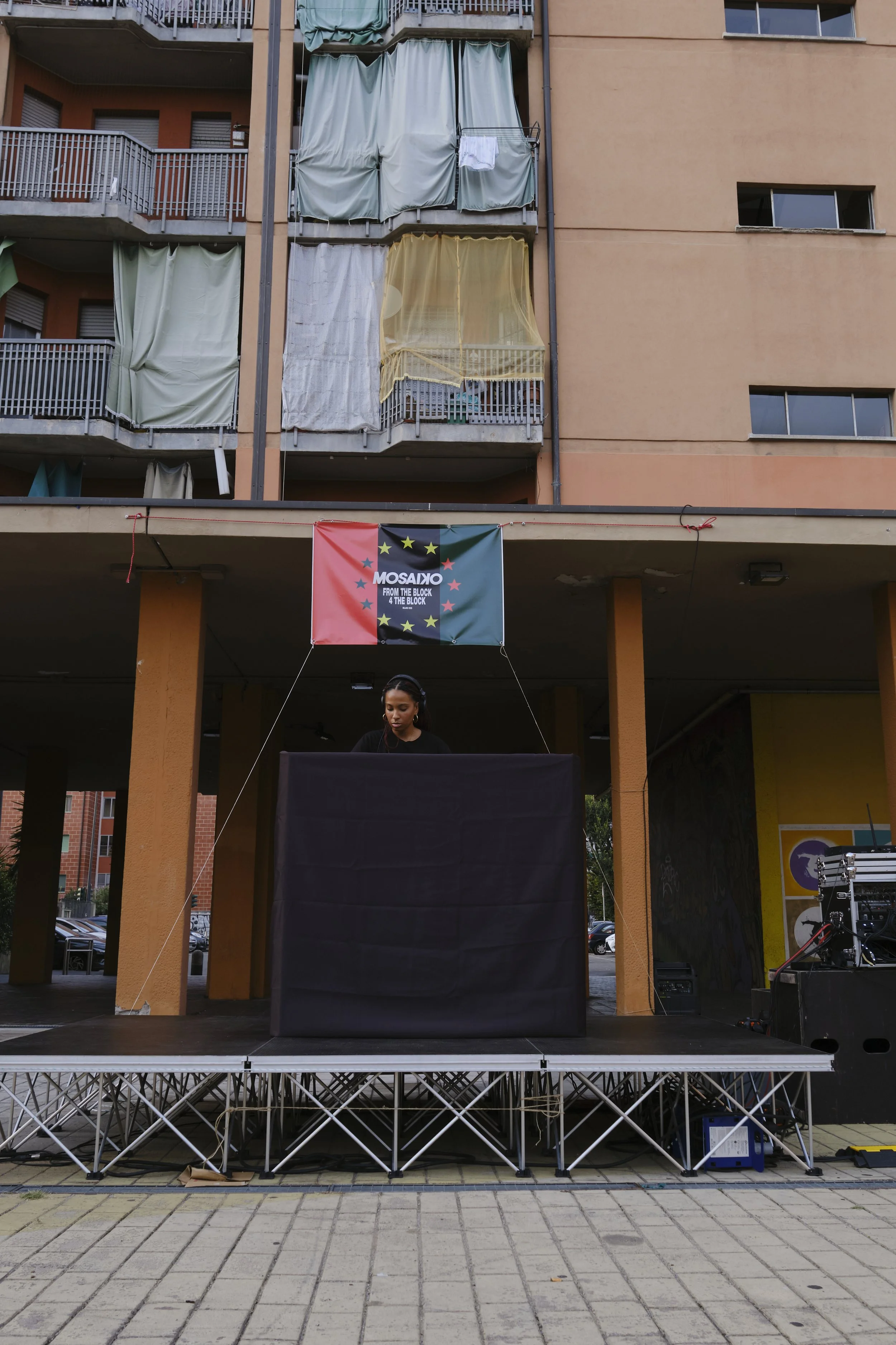 MOSAIKO_BLOCKPARTY_BENDRAME 64.jpg