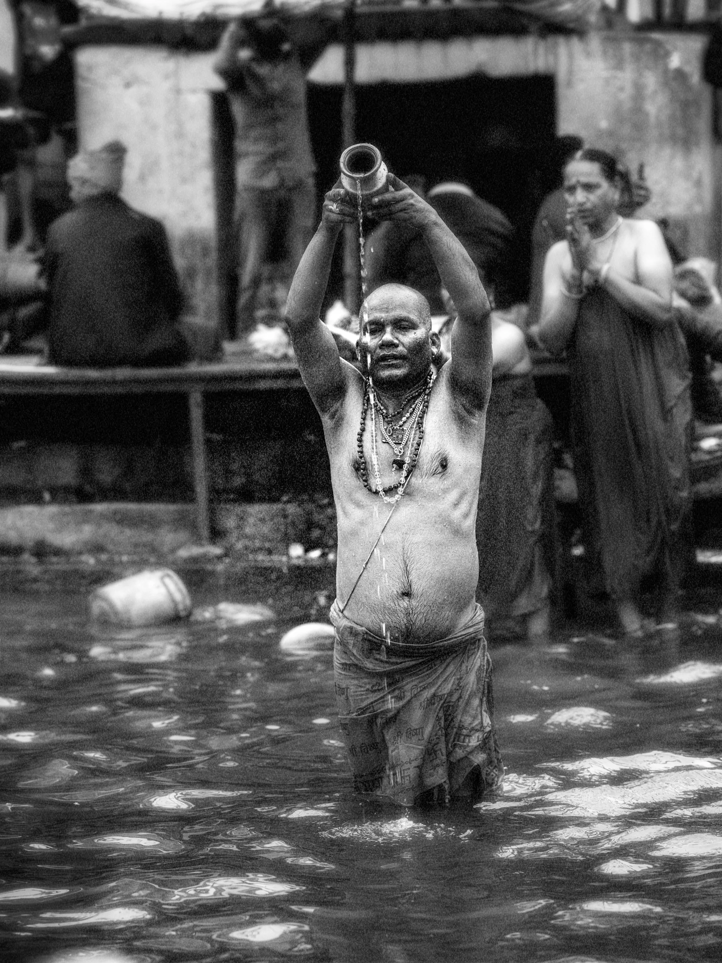 bathing in the holy ganges river