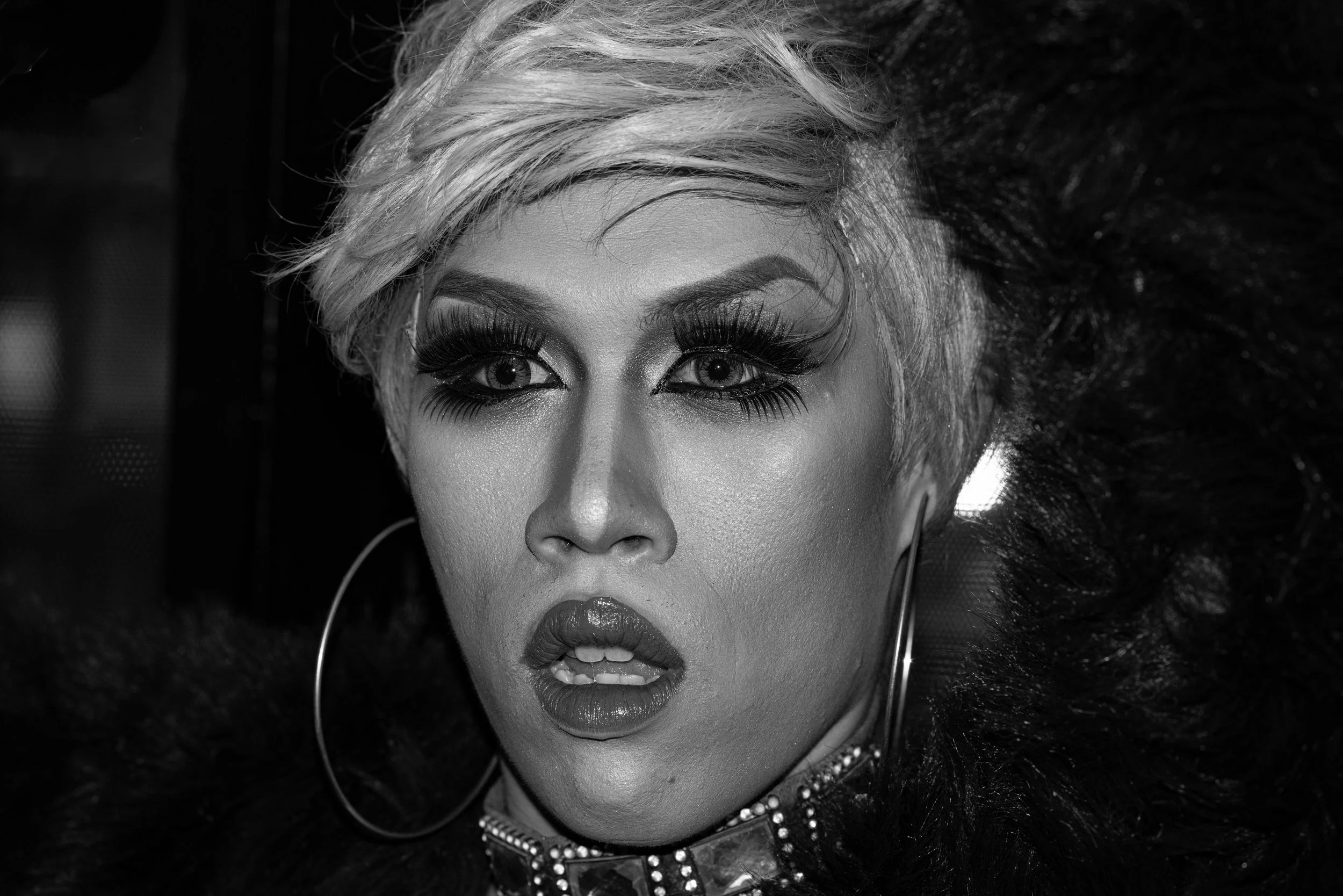 sixcrete club ladyboy