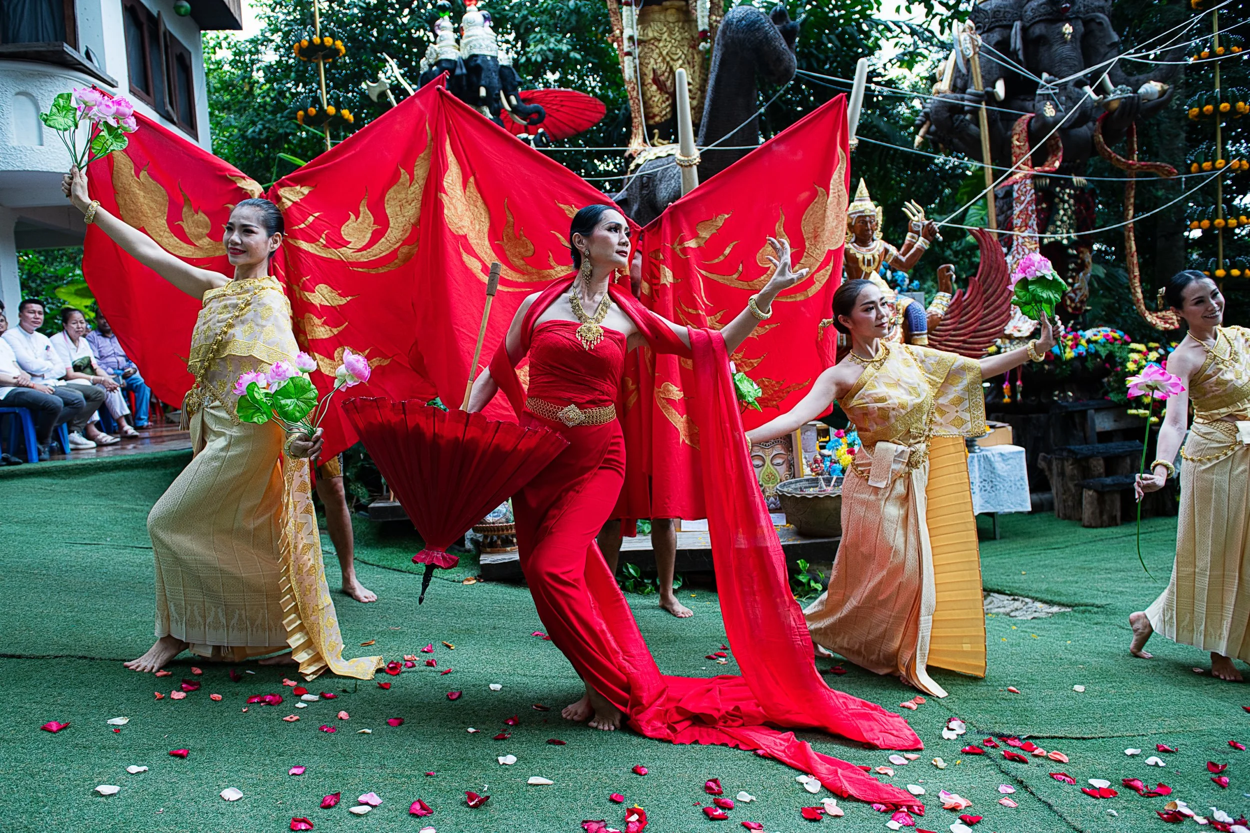 thai me dee classical dance group